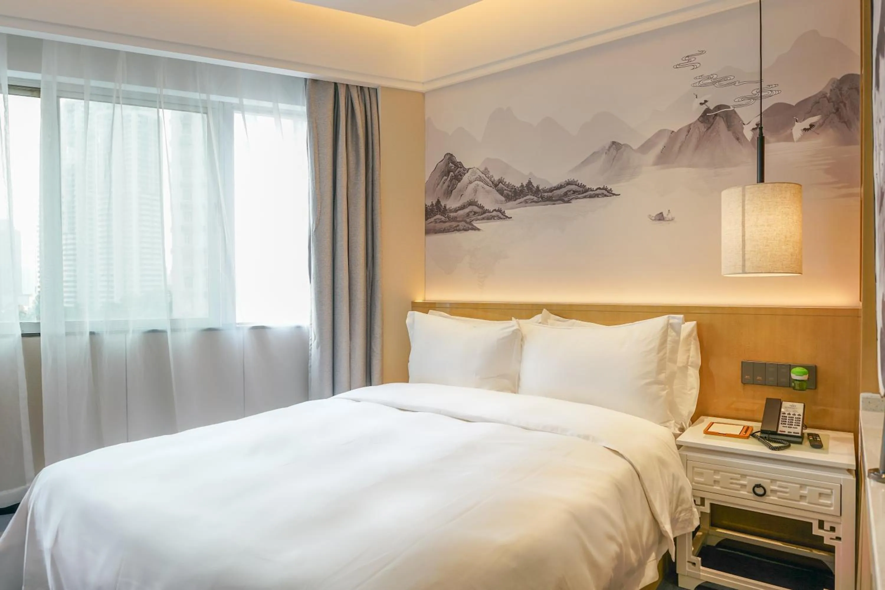 Bed in Paco Hotel Shenzhen Luohu Port