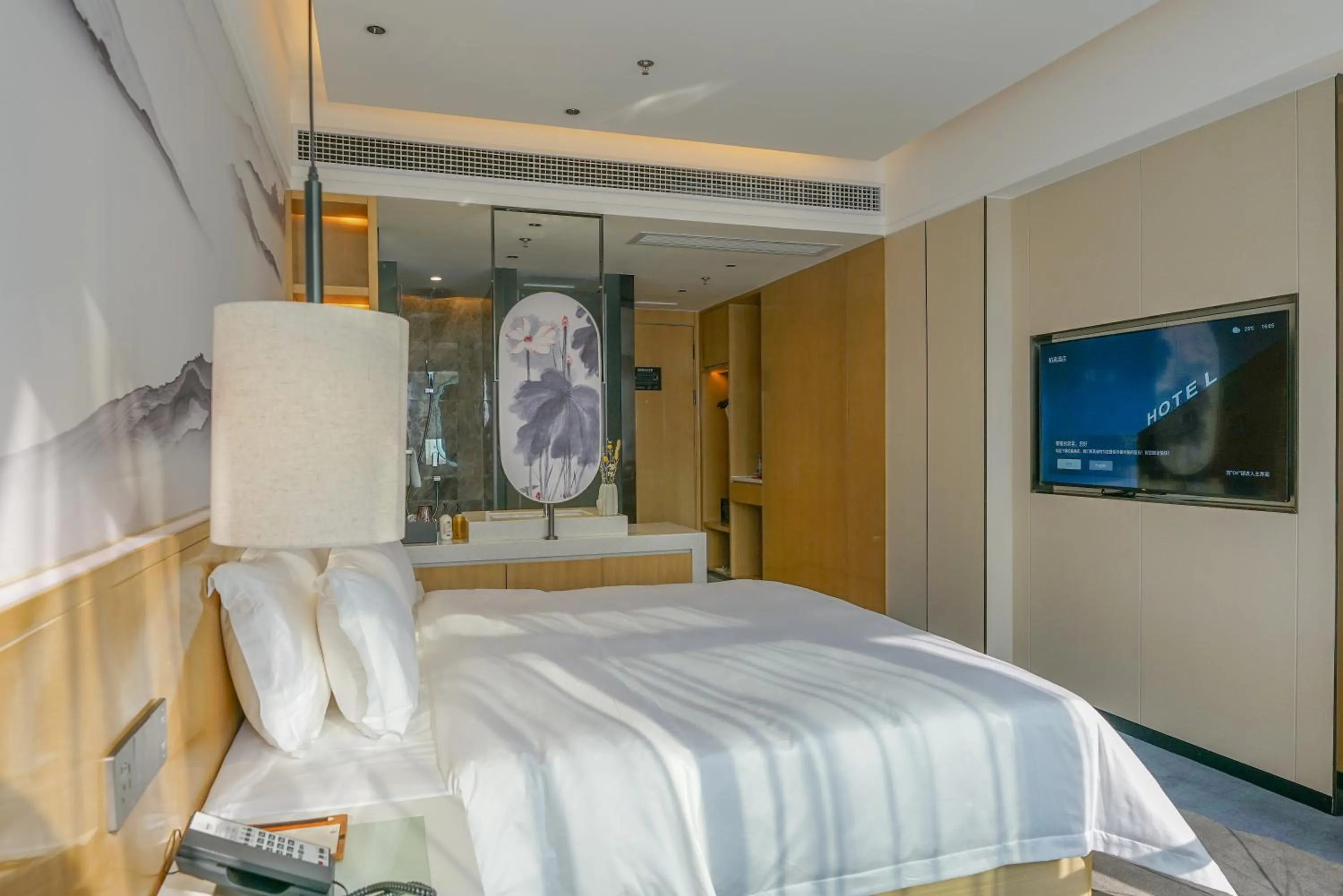 Bathroom in Paco Hotel Shenzhen Luohu Port