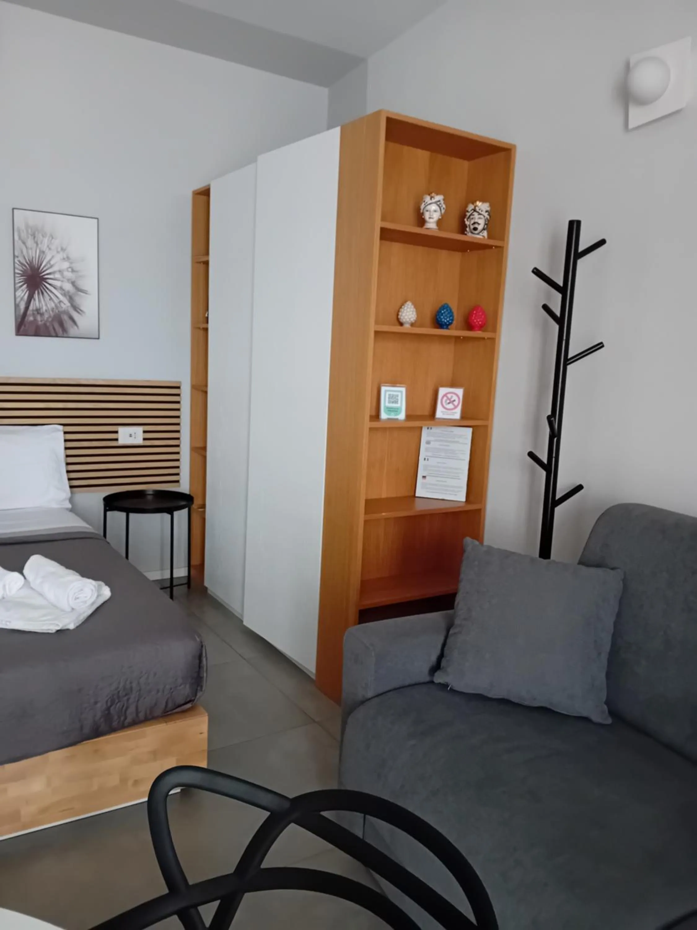 Photo of the whole room, Bed in Porta San Paolo House