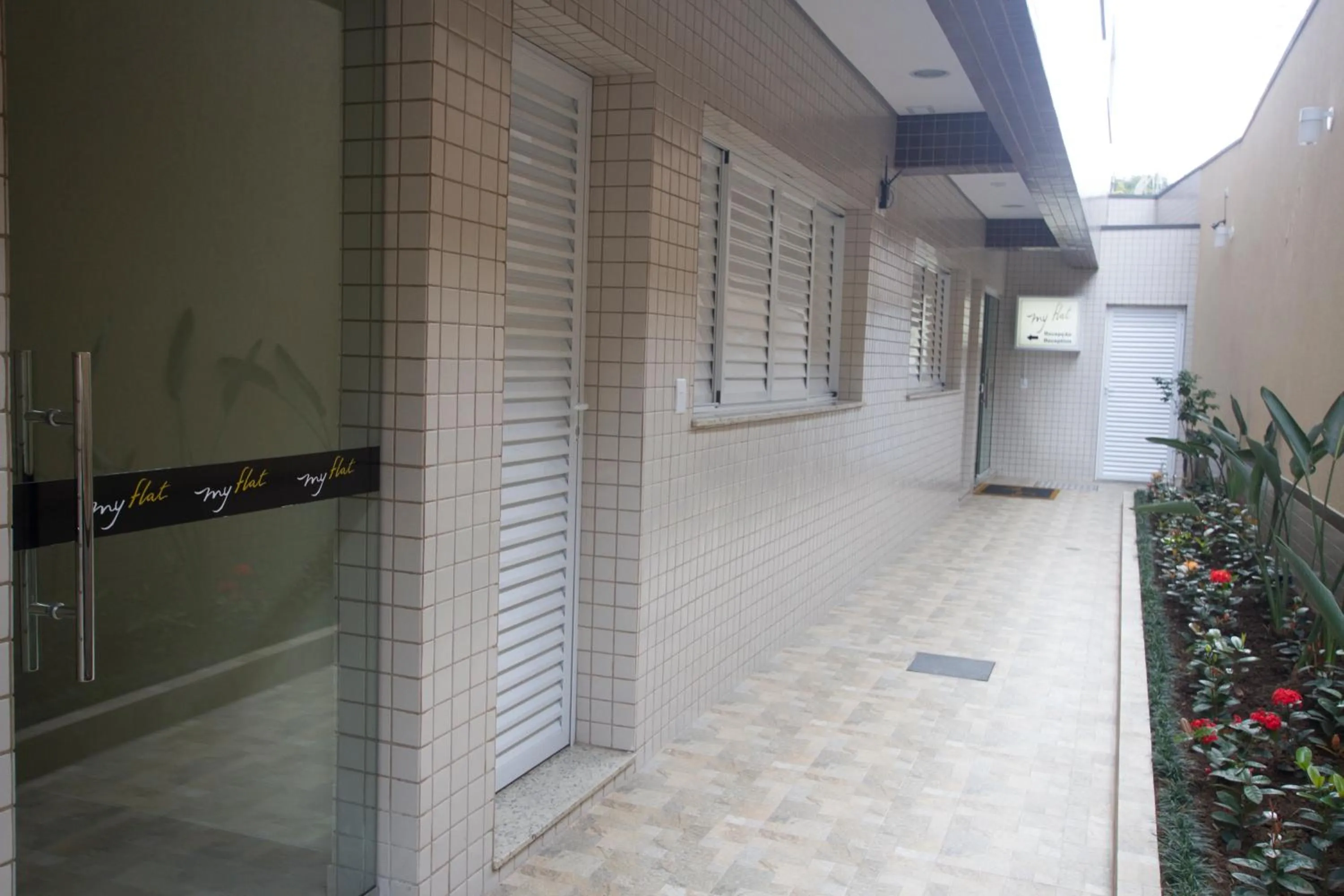 Facade/entrance in My Flat