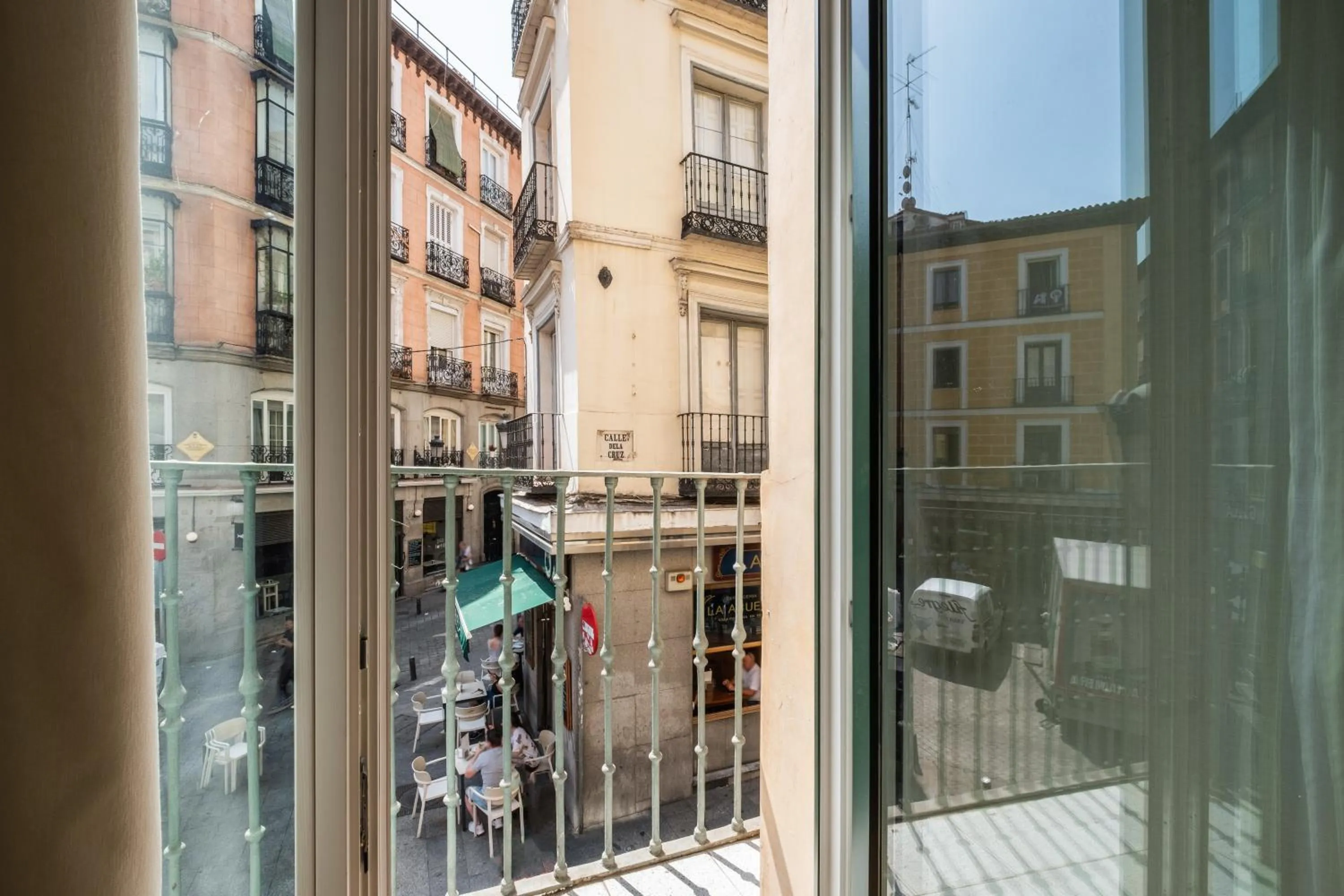 Day in Apartamentos Cruz