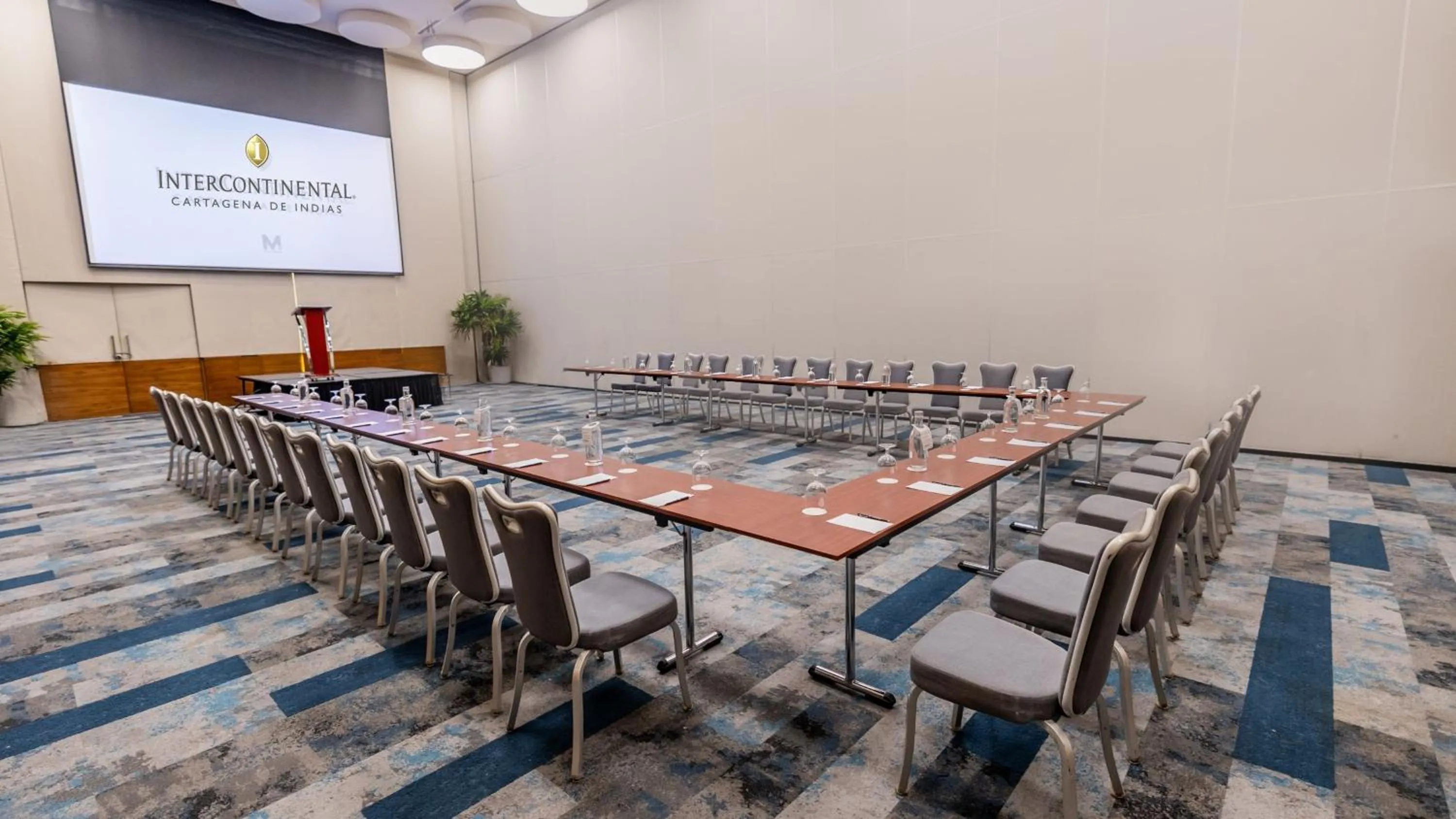 Meeting/conference room in Hotel InterContinental Cartagena by IHG