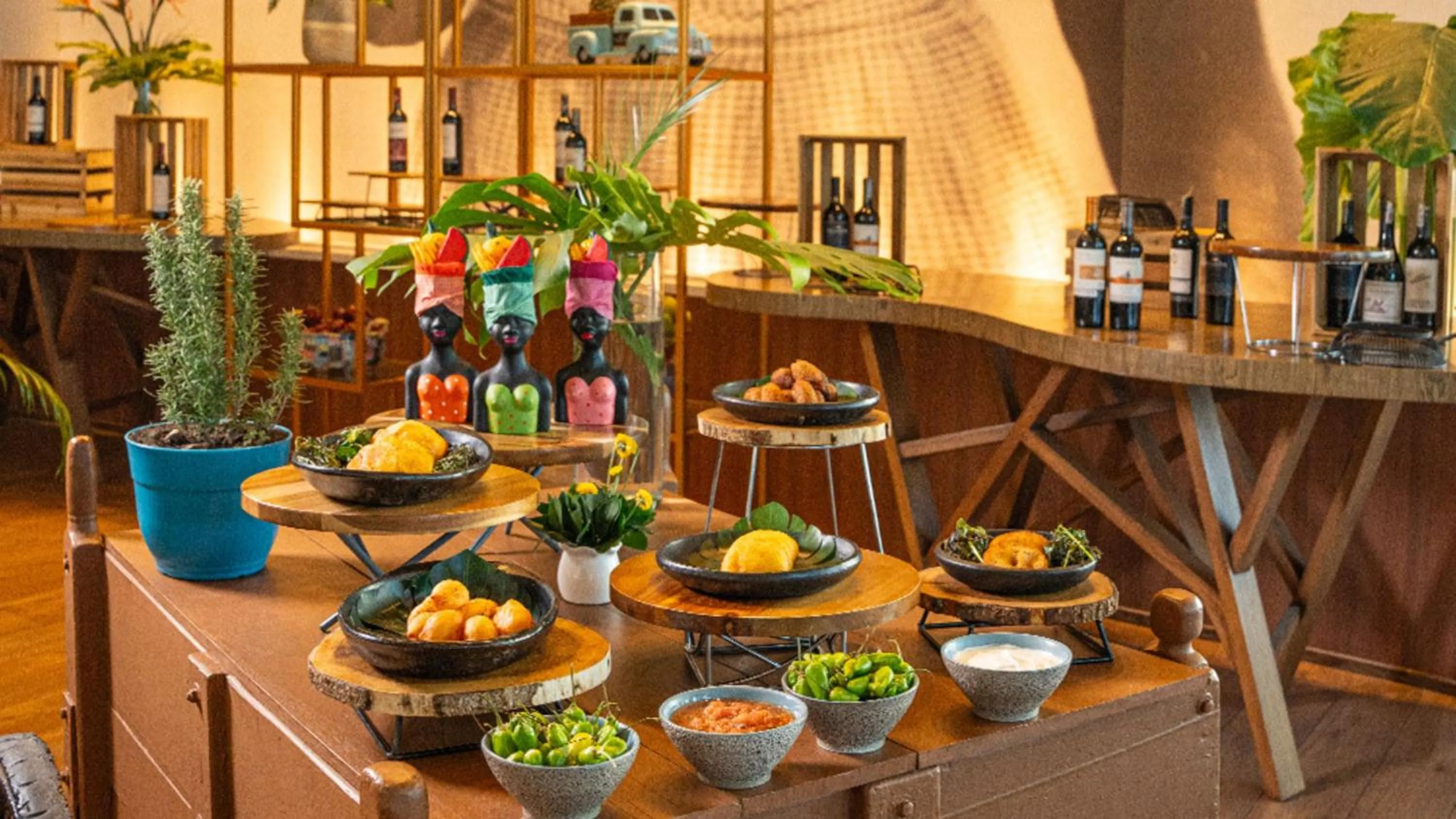 Restaurant/places to eat in Hotel InterContinental Cartagena by IHG