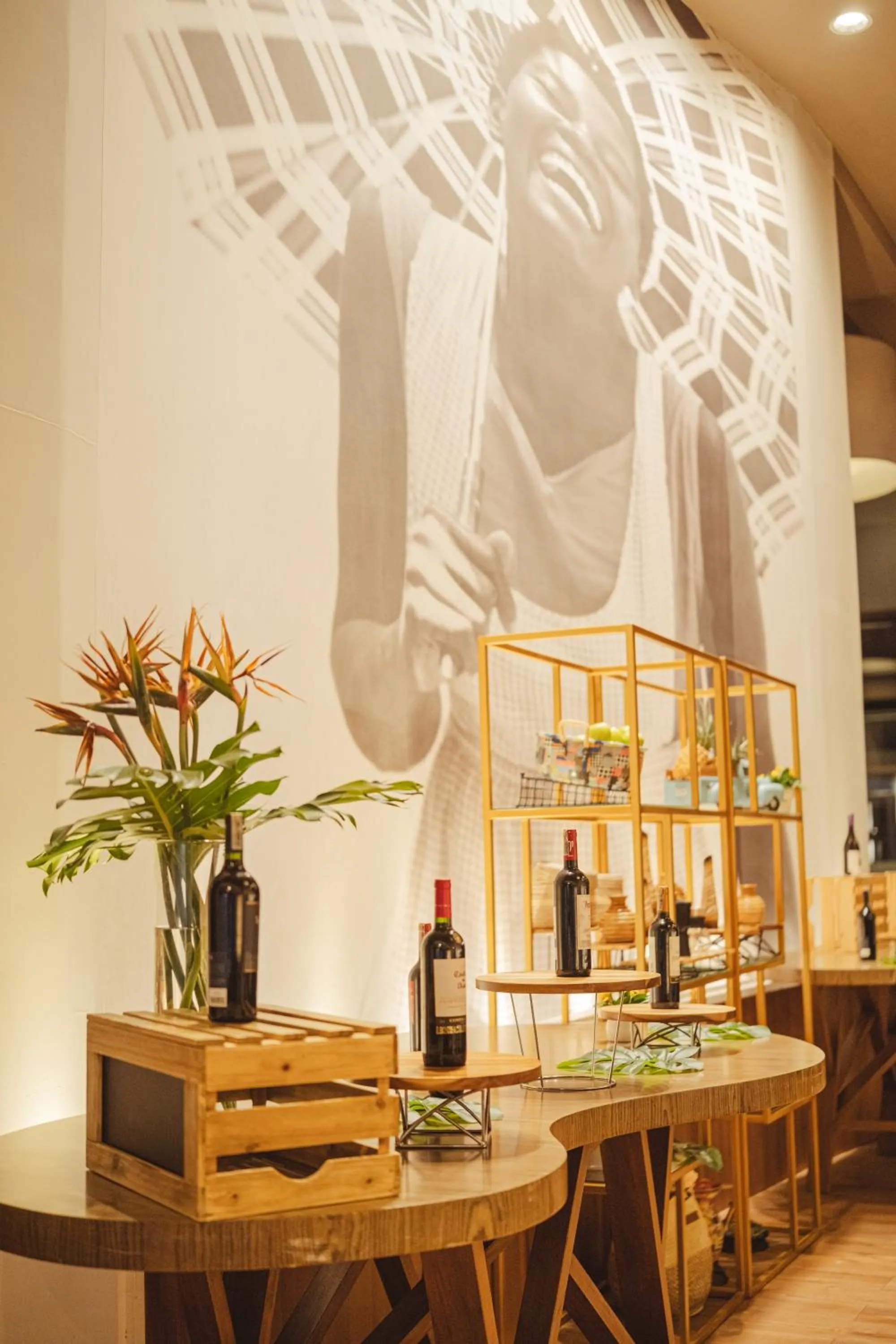 Restaurant/places to eat in Hotel InterContinental Cartagena by IHG