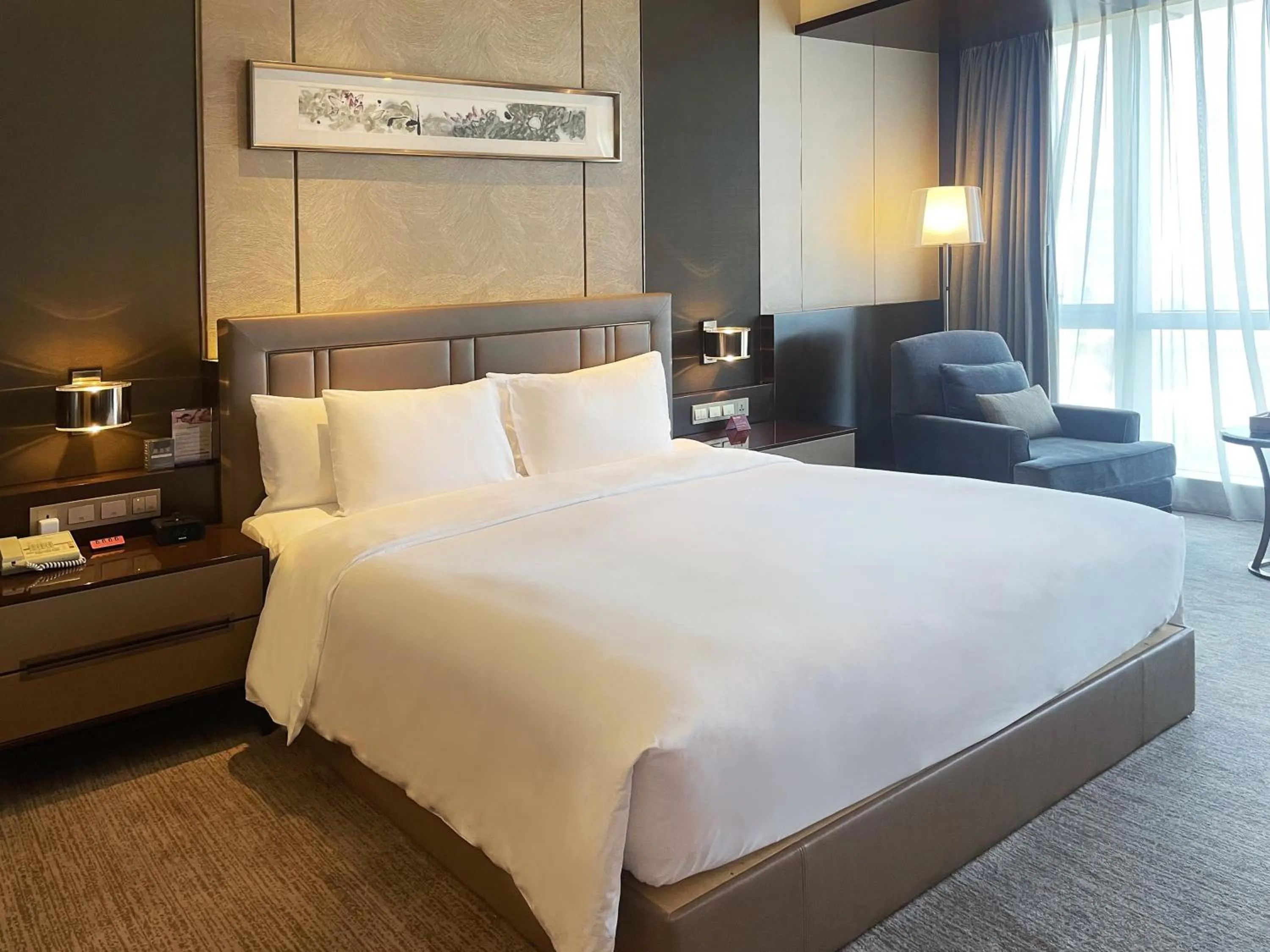 Bed in Crowne Plaza Zhangzhou by IHG