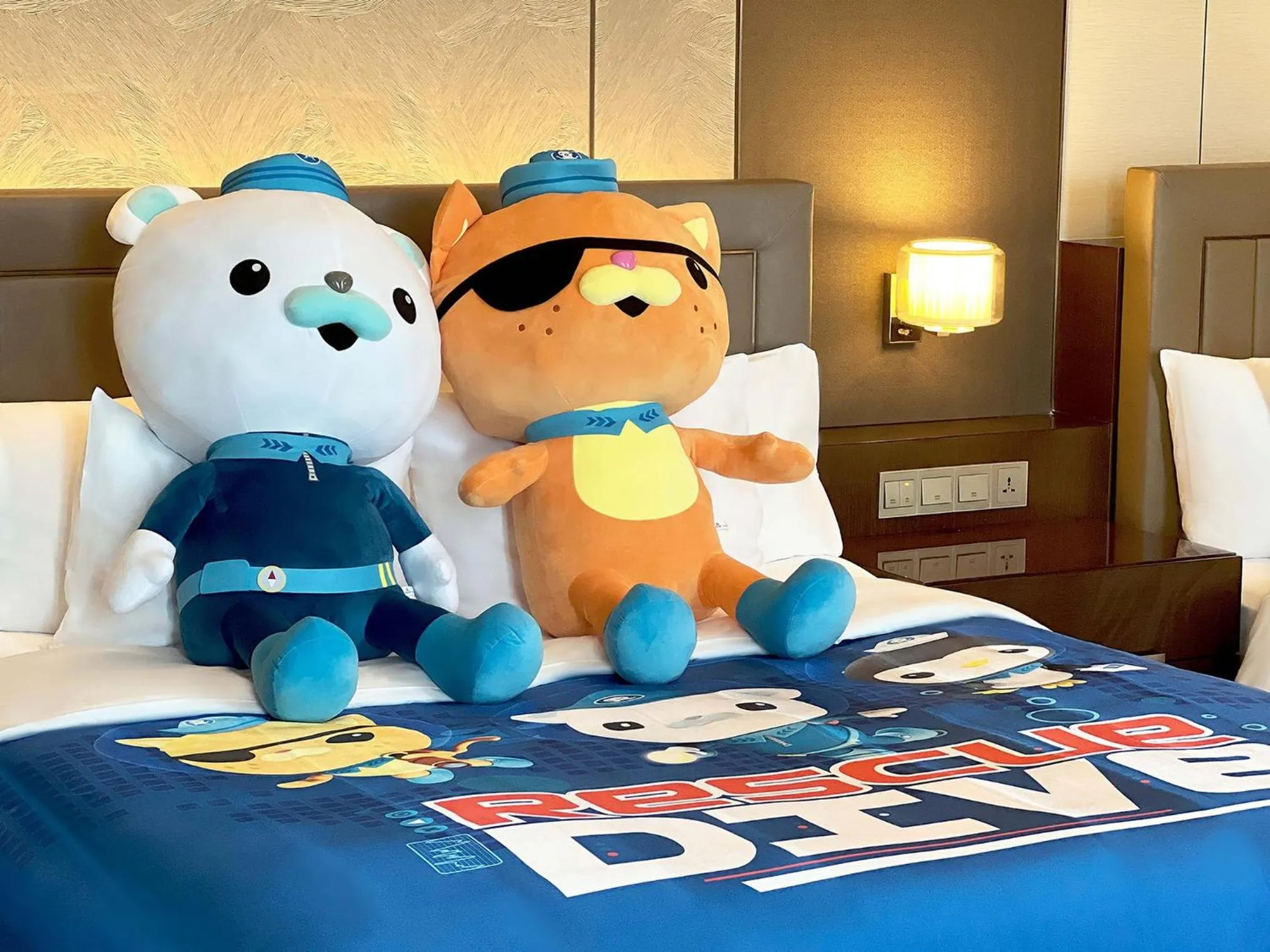 Photo of the whole room, Bed in Crowne Plaza Zhangzhou by IHG