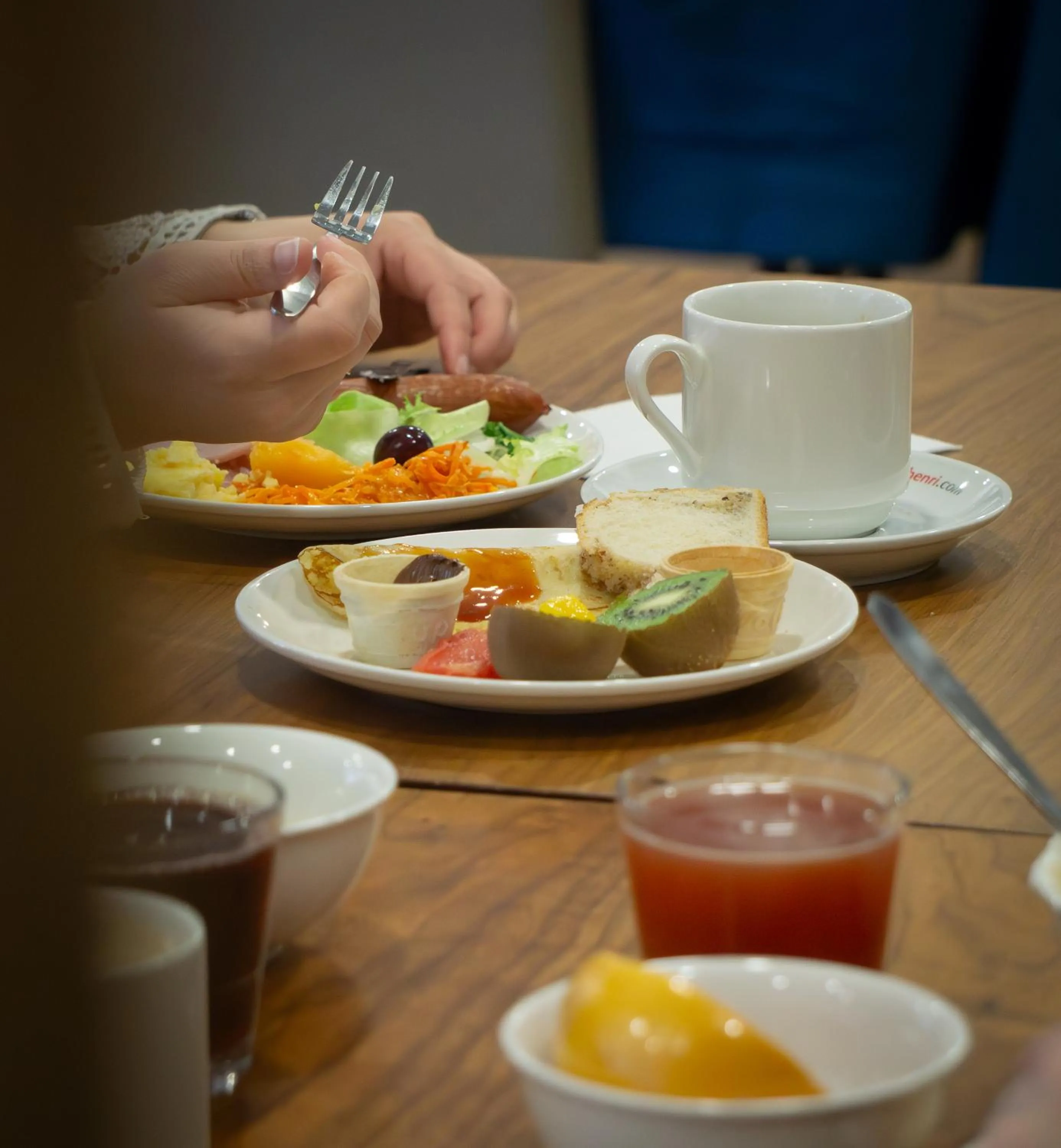 Breakfast in Holiday Inn Express Strasbourg Centre by IHG