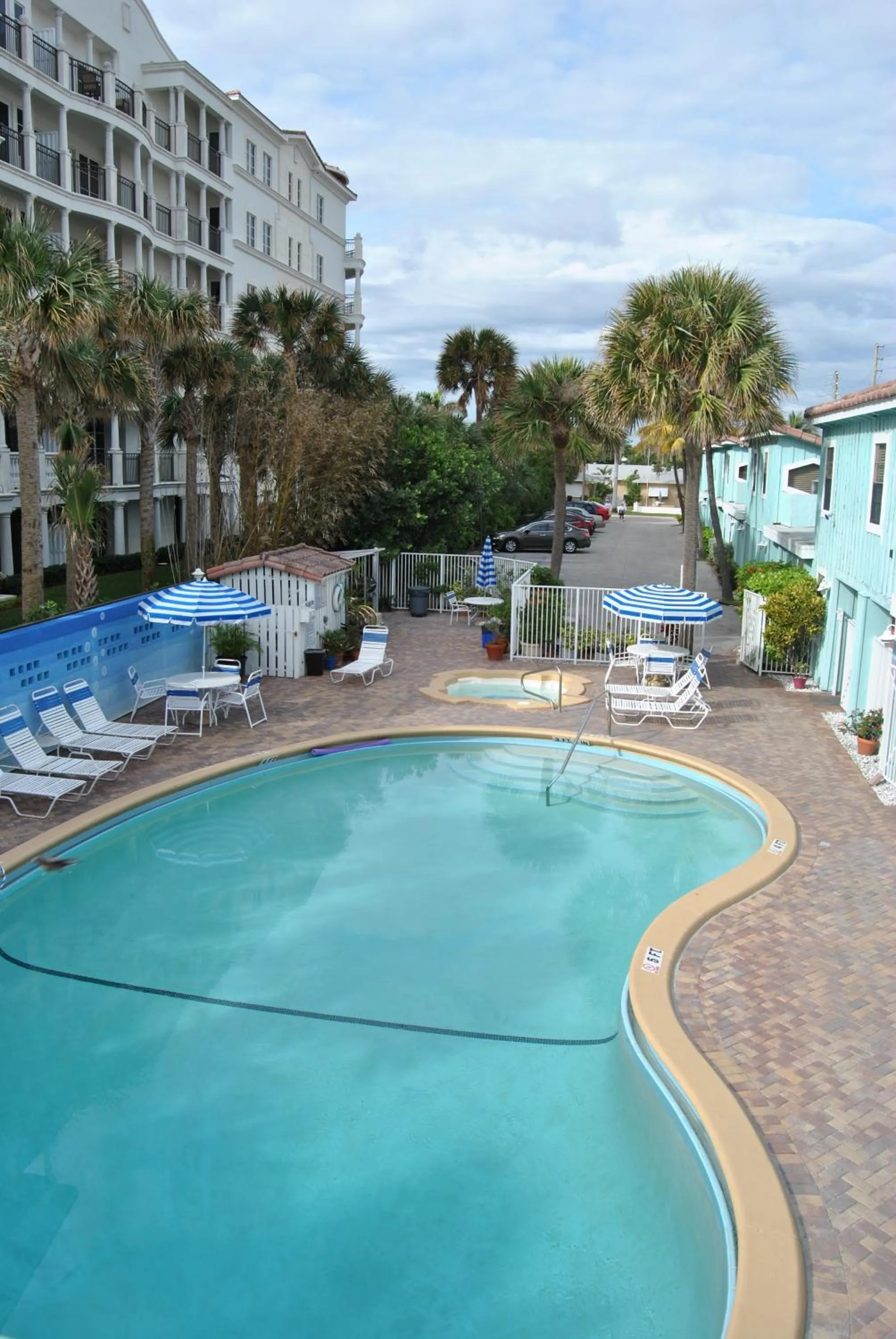 Swimming pool in Sand Dune Shores