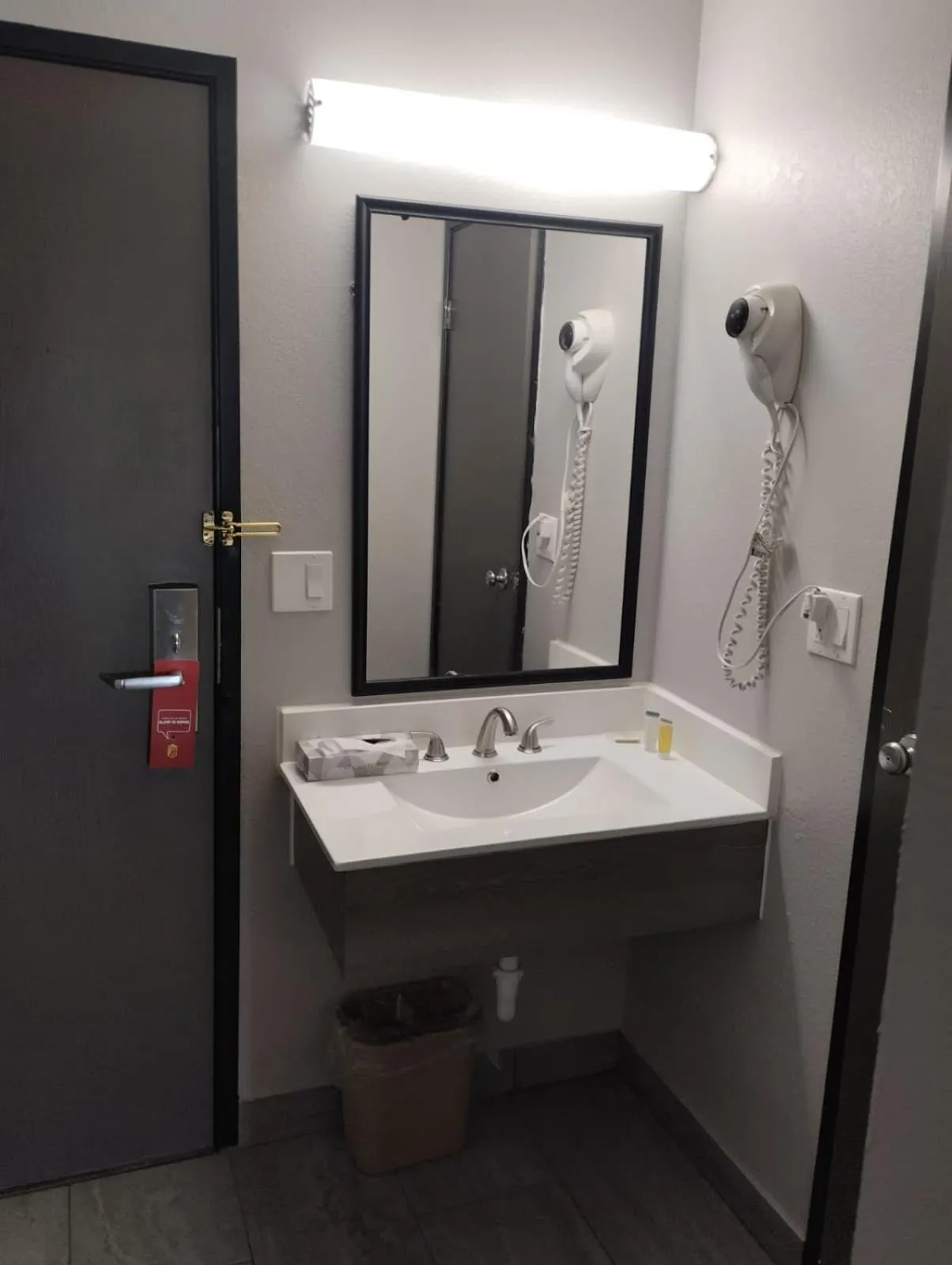 Super 8 by Wyndham Morris