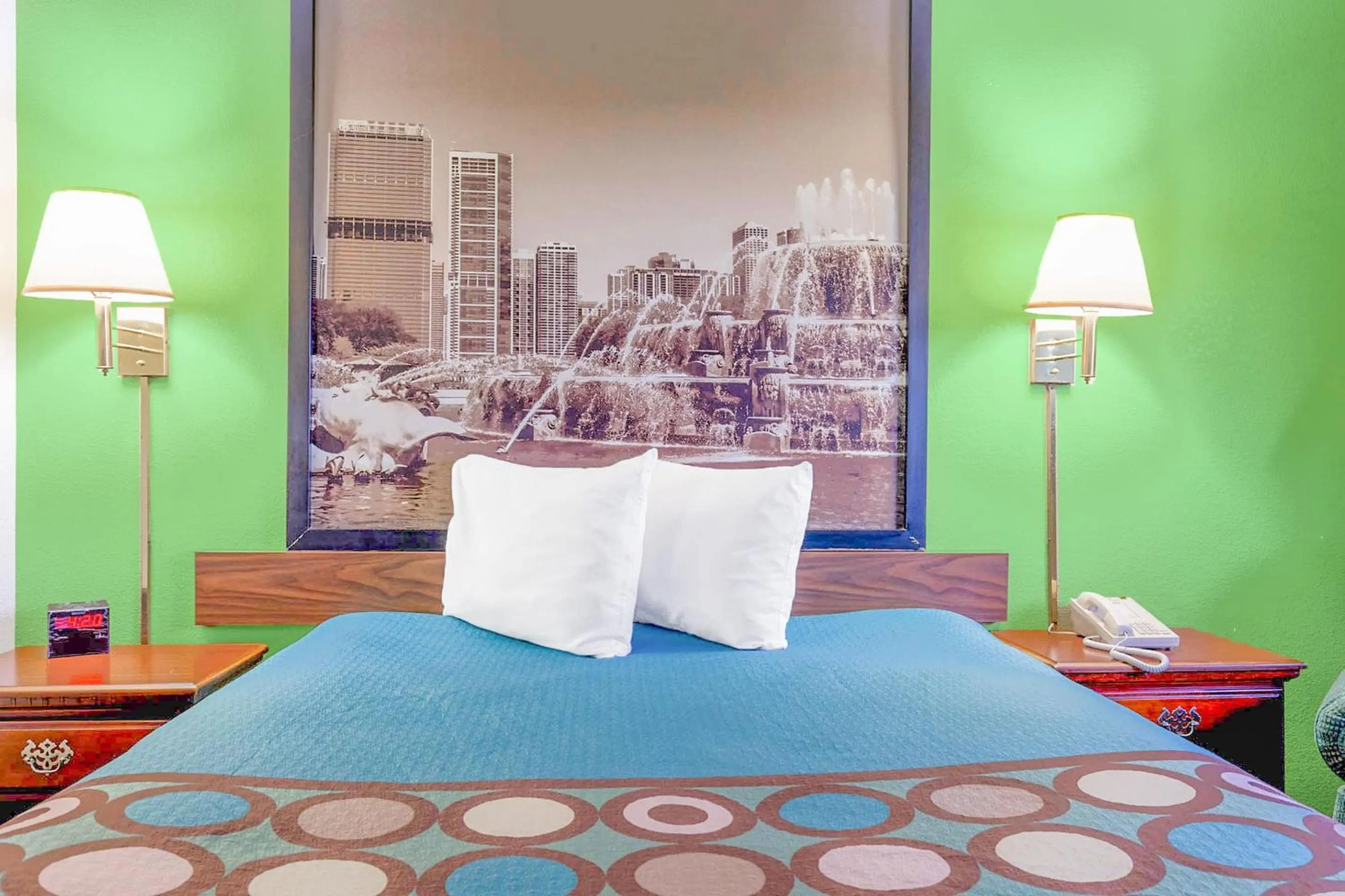 Bedroom, Bed in Super Sleep Inn