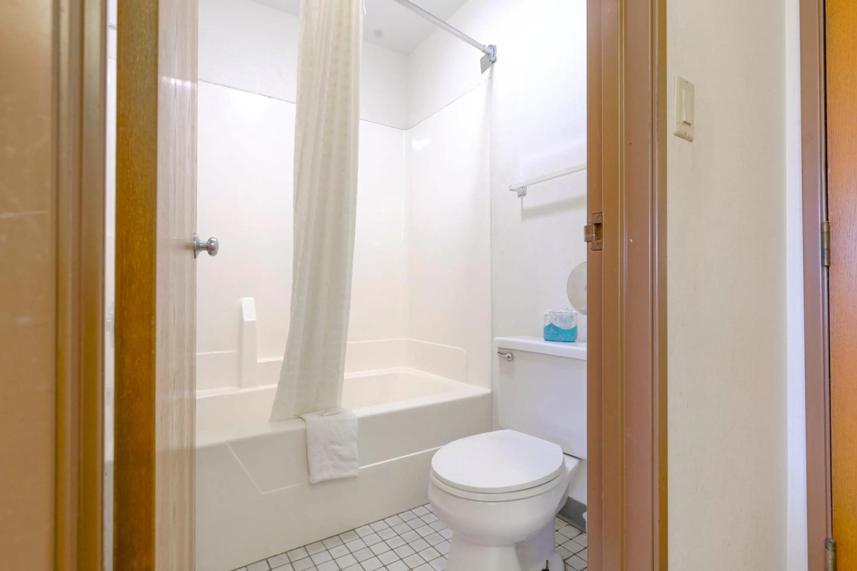 Bathroom in Super Sleep Inn