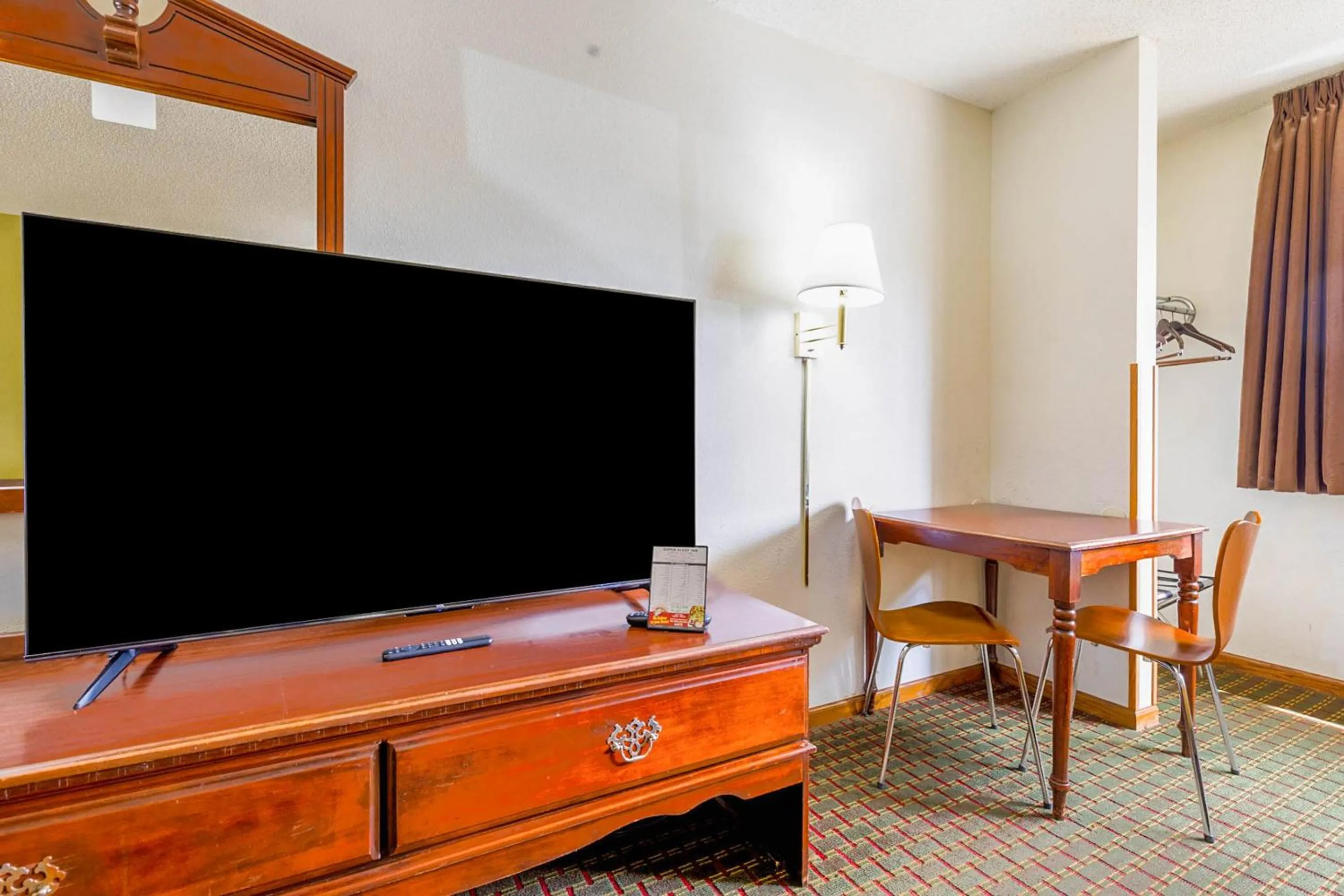 Bedroom in Super Sleep Inn