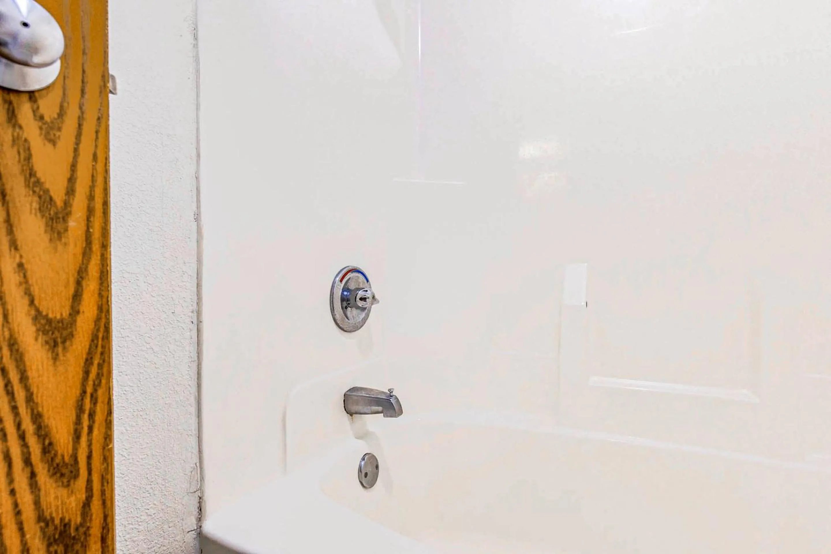 Bathroom in Super Sleep Inn