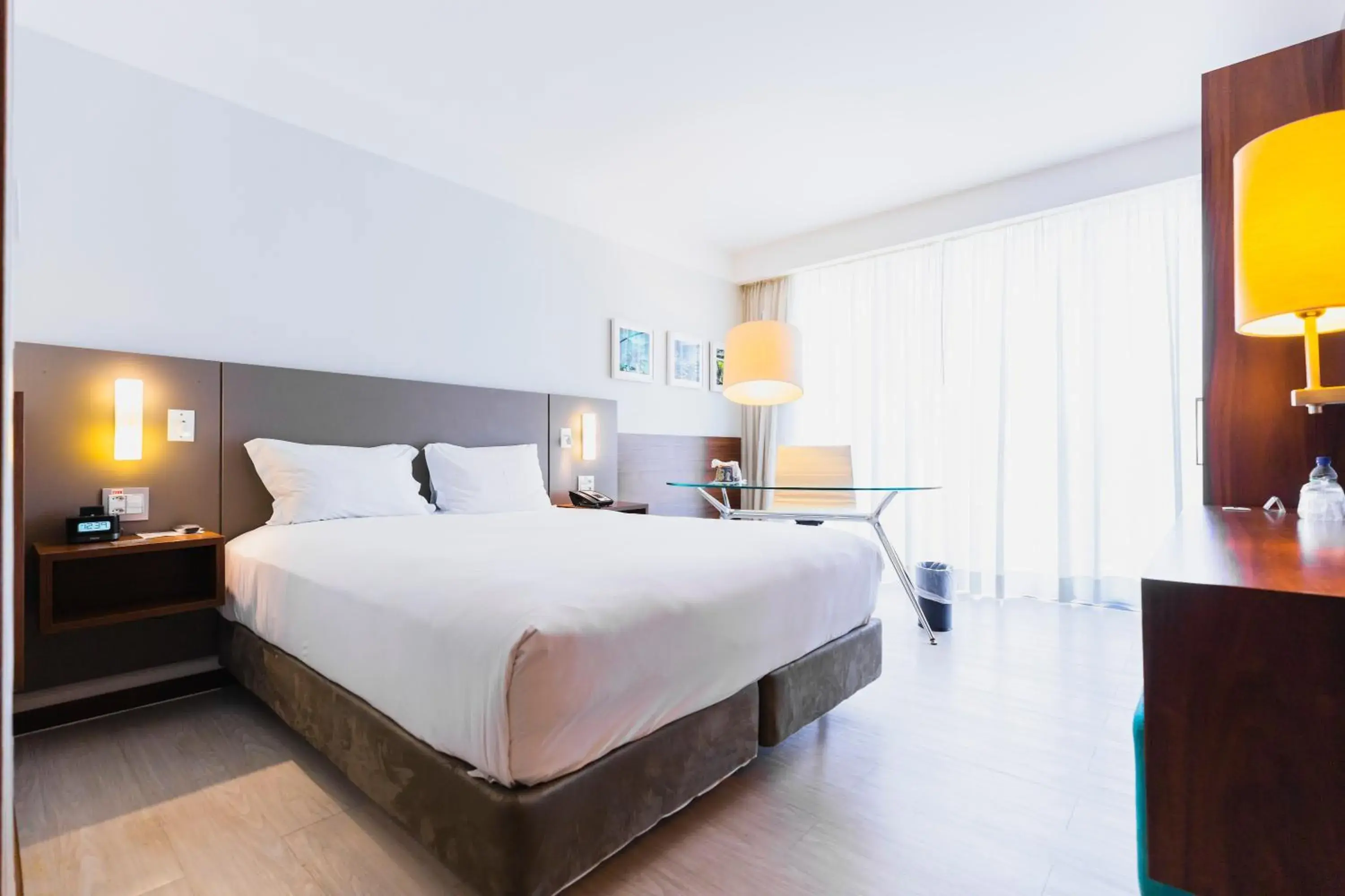 Queen Room - Disability Access in Bugan Recife Boa Viagem Hotel - by Atlantica Queen Room - Disability Access in Bugan Recife Boa Viagem Hotel - by Atlantica