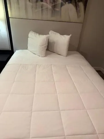 Bed in GO2 Inn & Suites by Relianse - El Paso