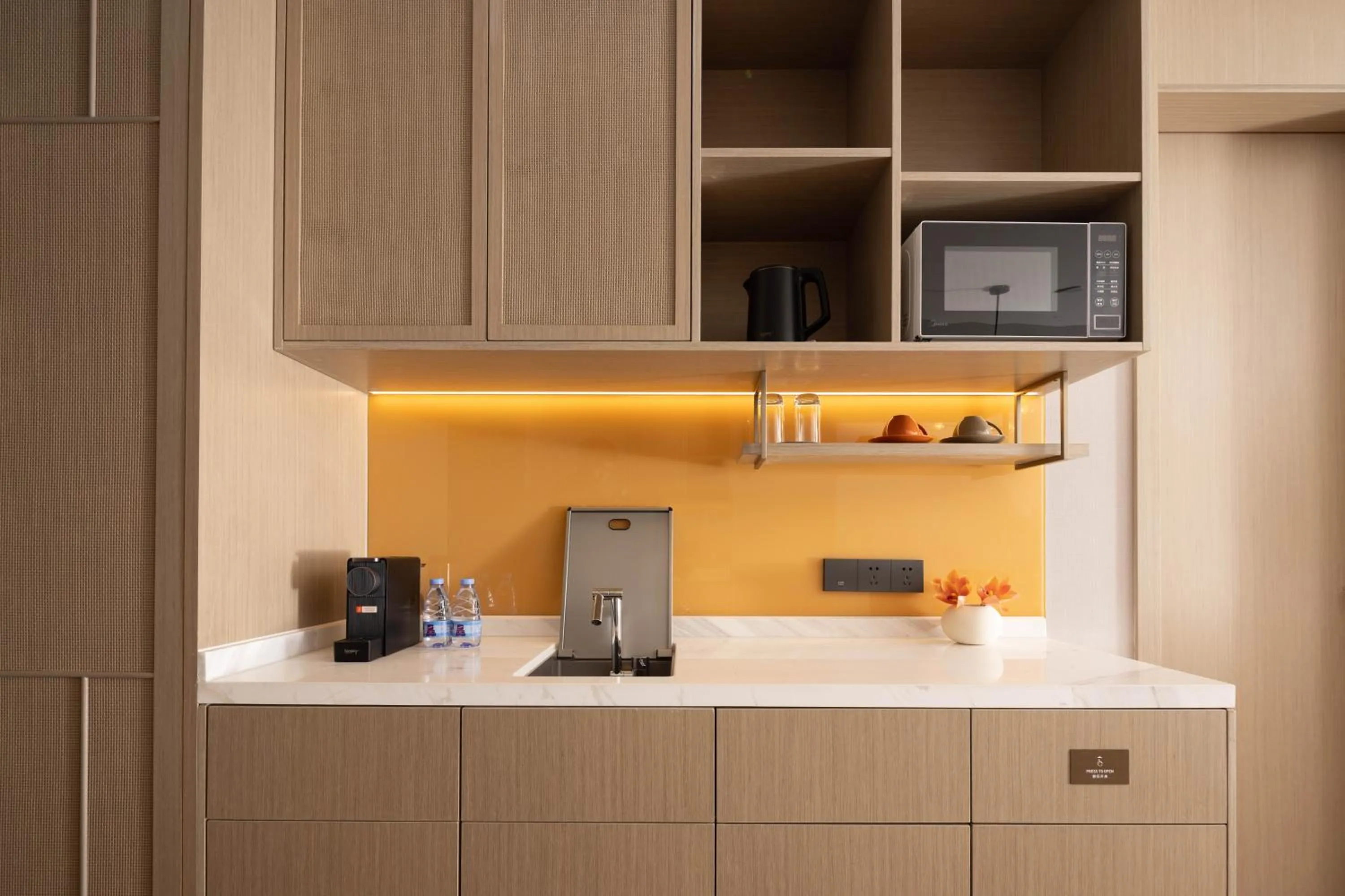 Kitchen or kitchenette in Home2 Suites by Hilton Hefei South Railway Station