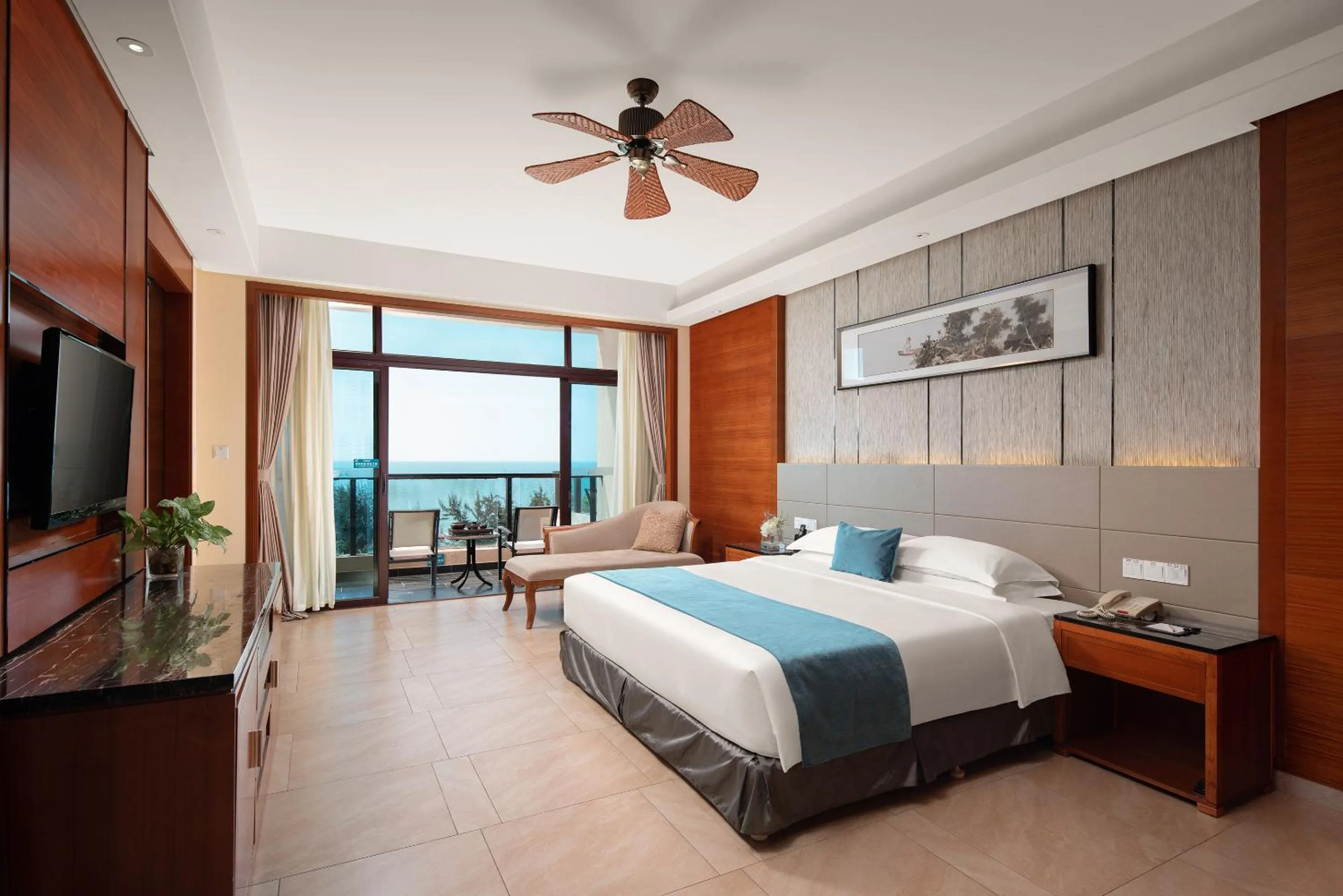 Bed in Country Garden Golden Beach Spring Hotel