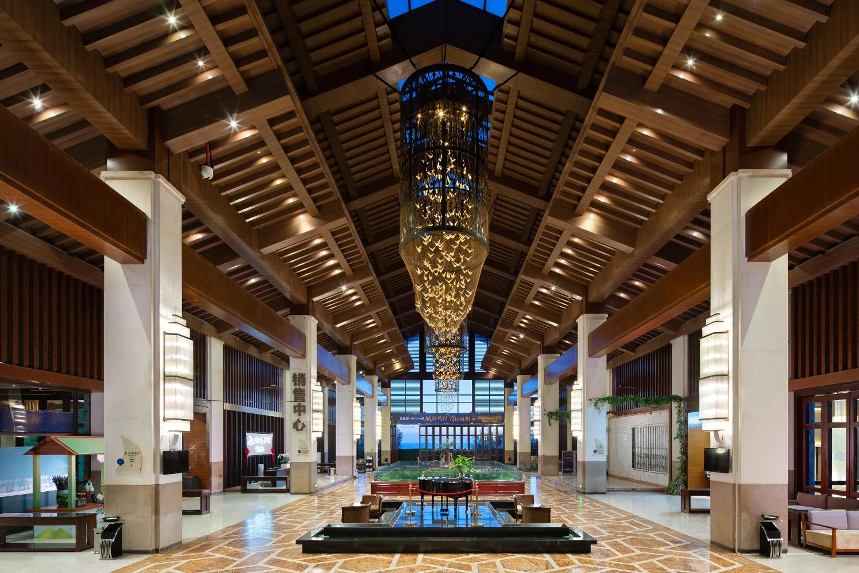 Lobby or reception in Country Garden Golden Beach Spring Hotel