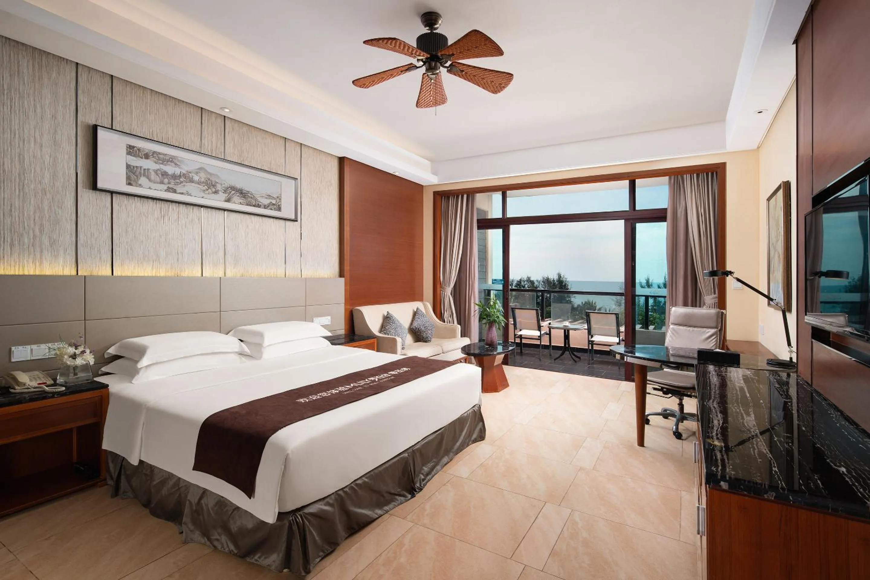 Photo of the whole room, Bed in Country Garden Golden Beach Spring Hotel