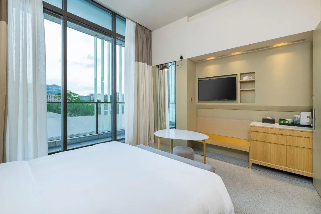 Bed in SongShan Lake PingShang Serviced Hotel