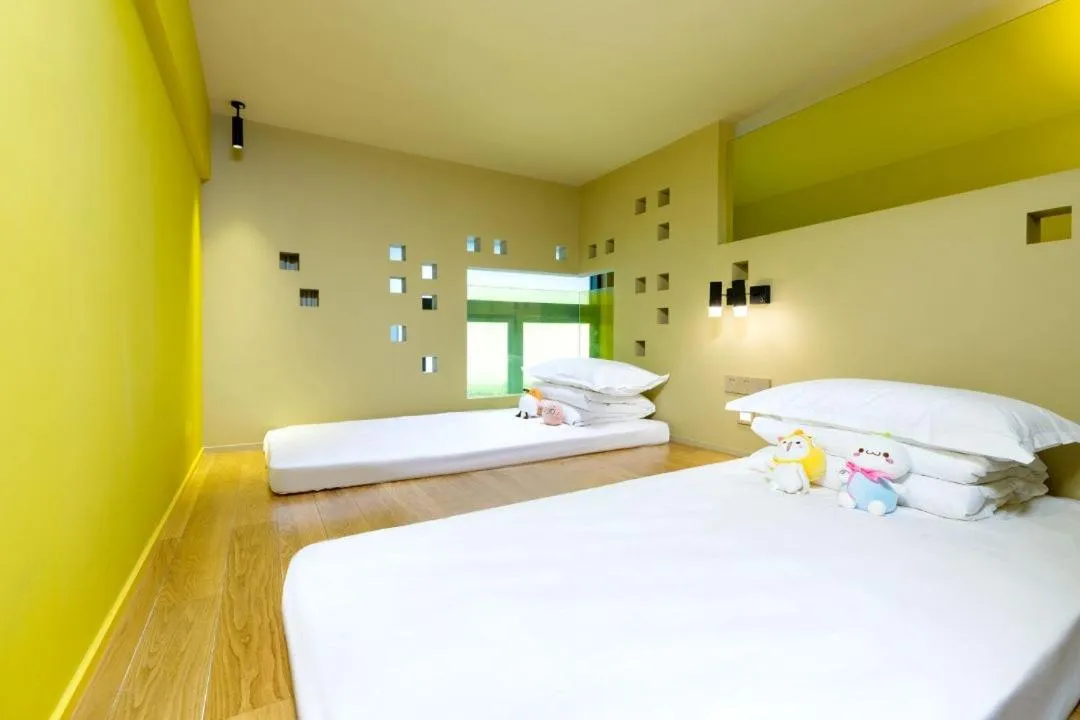 Bed in SongShan Lake PingShang Serviced Hotel
