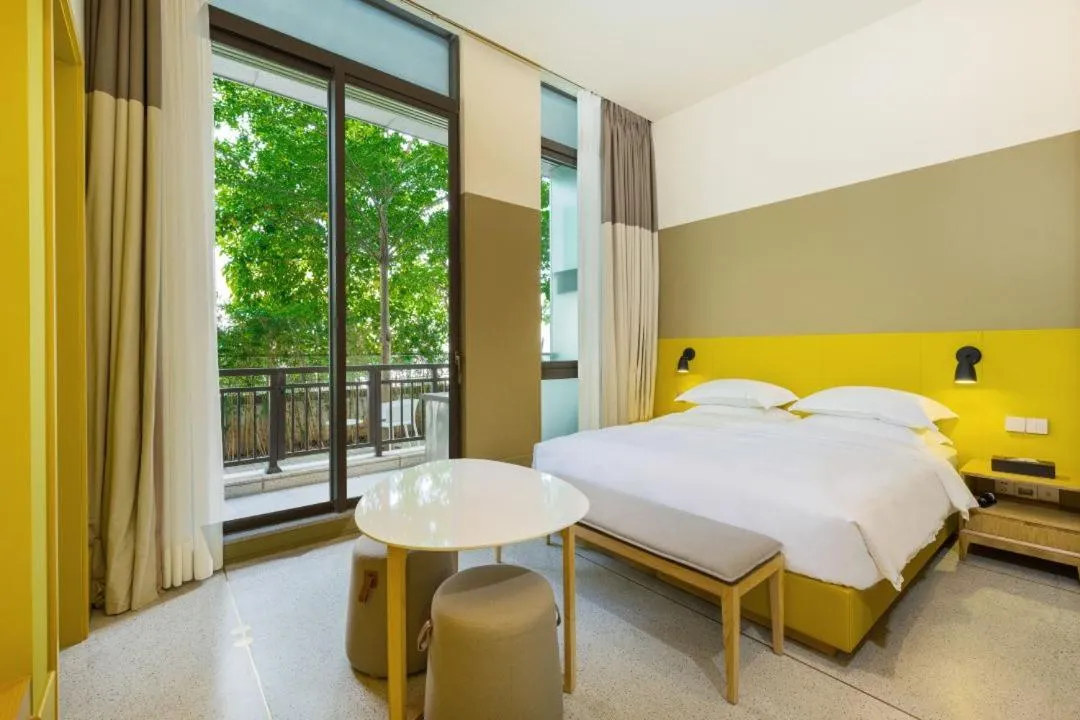 Bedroom, Bed in SongShan Lake PingShang Serviced Hotel