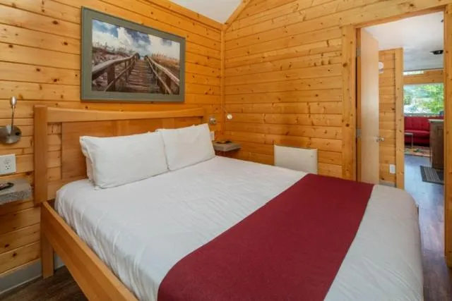 Bed in Sheltered Nook On Tillamook Bay