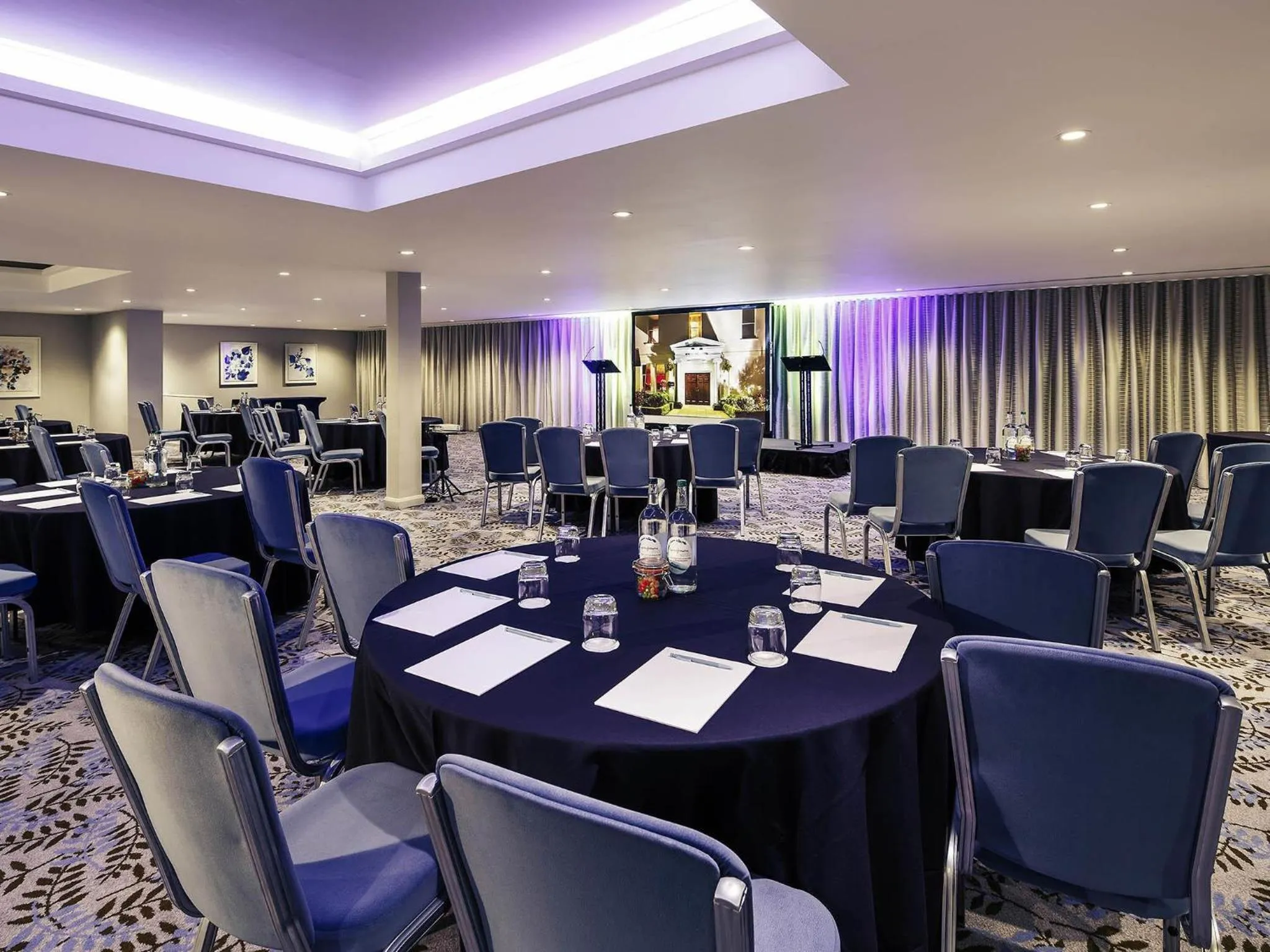 Meeting/conference room in Mercure Gloucester Bowden Hall Hotel