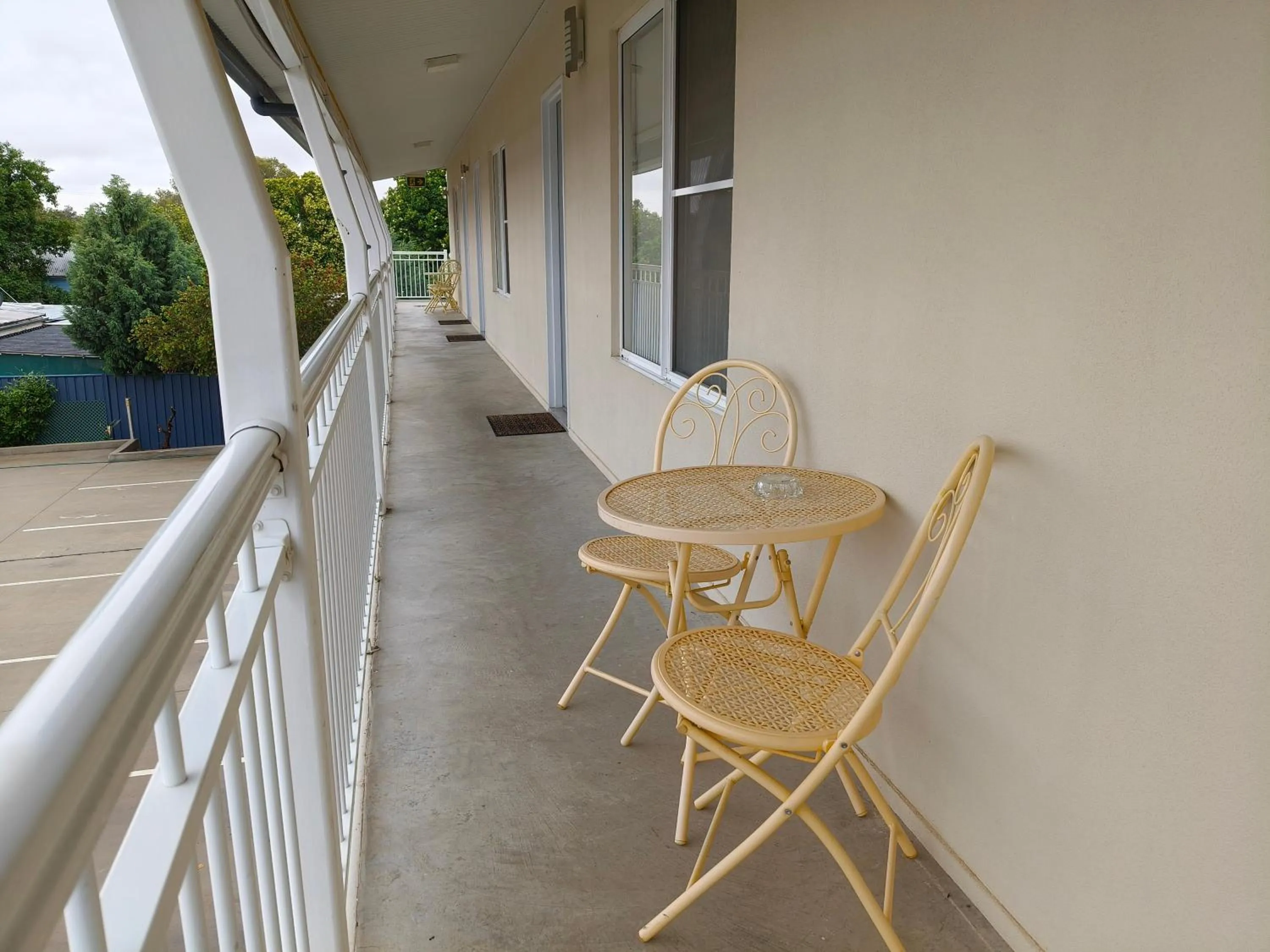Balcony/Terrace in Gunnedah Lodge Motel
