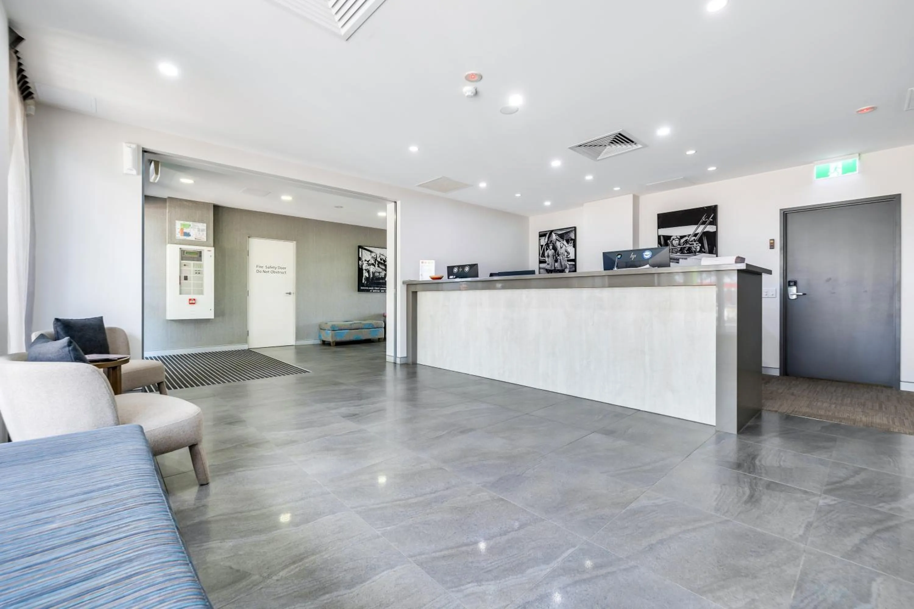 Lobby or reception in Hudson Berrimah