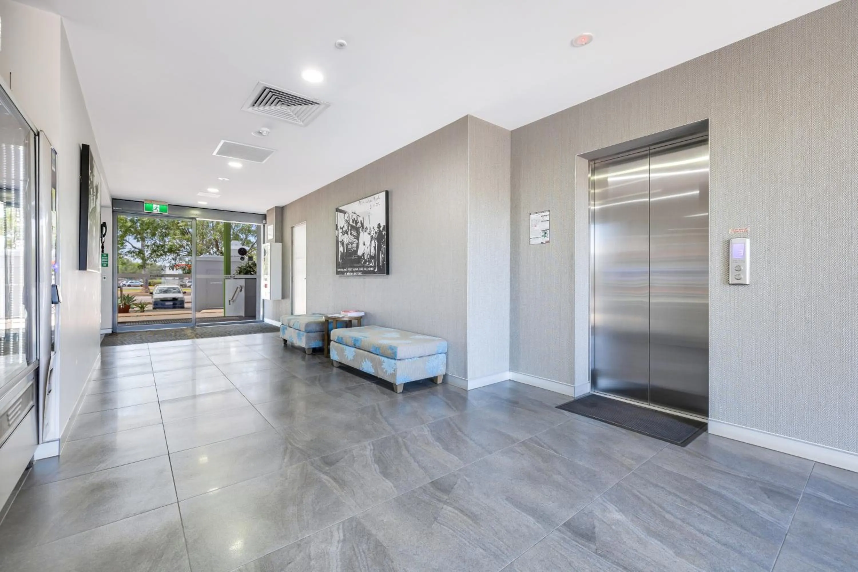 Lobby or reception in Hudson Berrimah