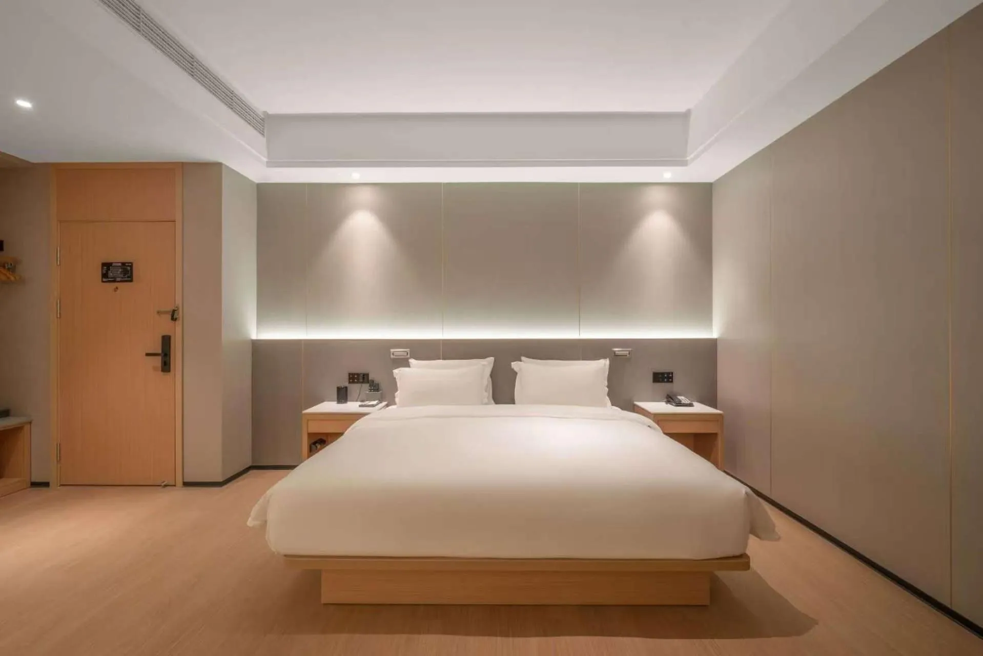 Bed in Atour X Hotel - Taikoo Li Chengdu