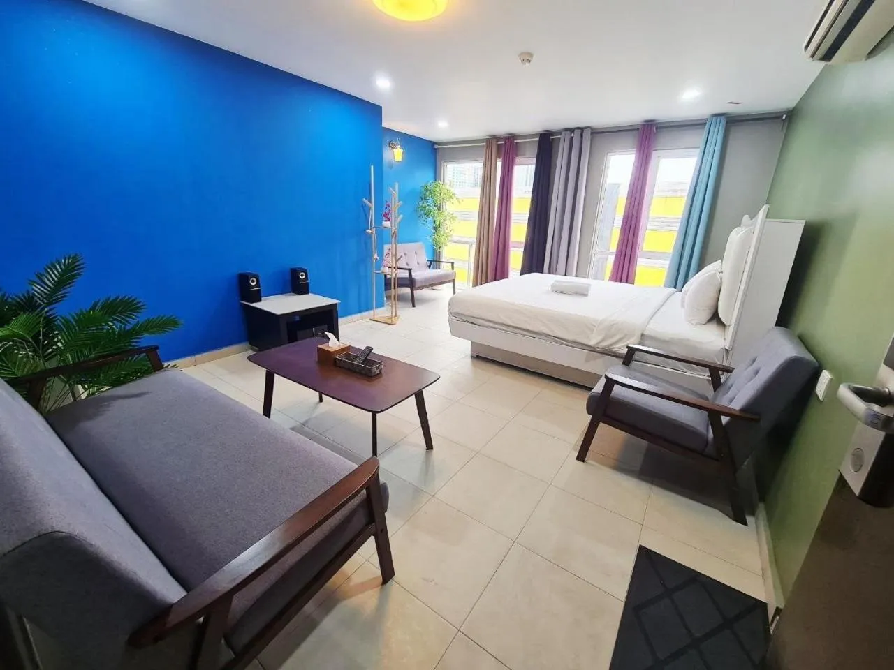 Bedroom, Bed in Boutique Hote123