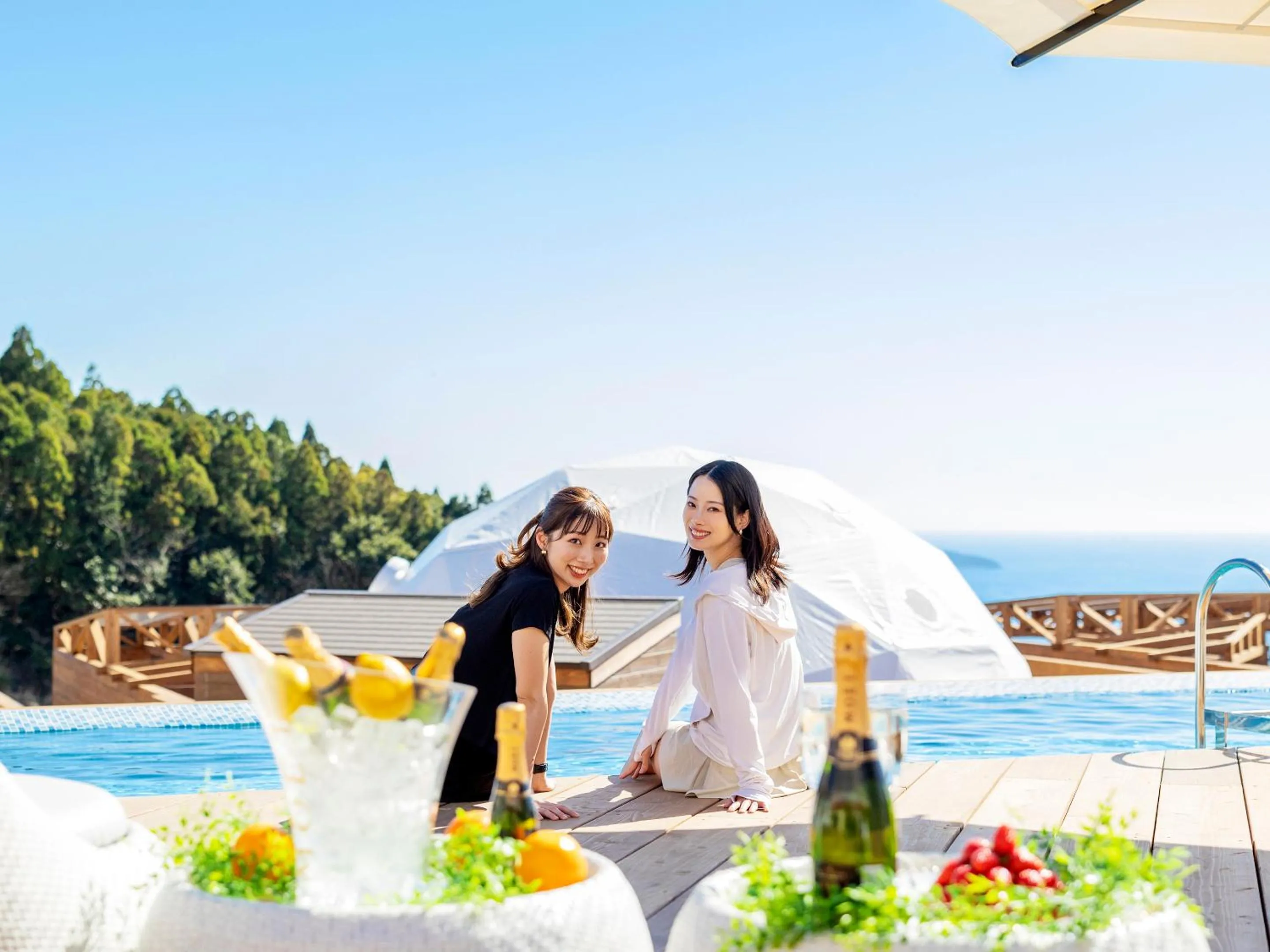 Swimming pool in Glamping Resort GLANSO NAGASAKI