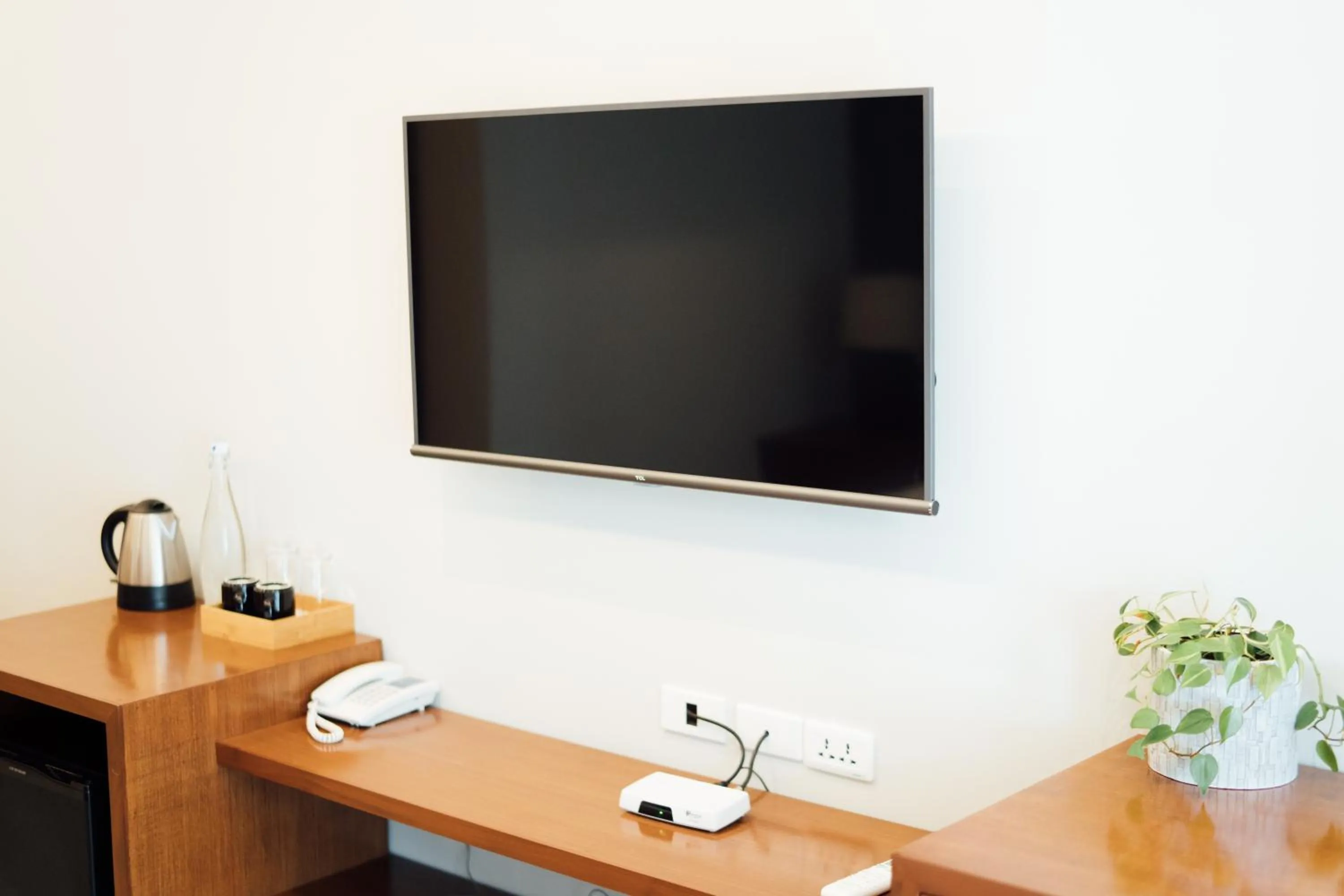 TV and multimedia in Solitude Acacia Resort