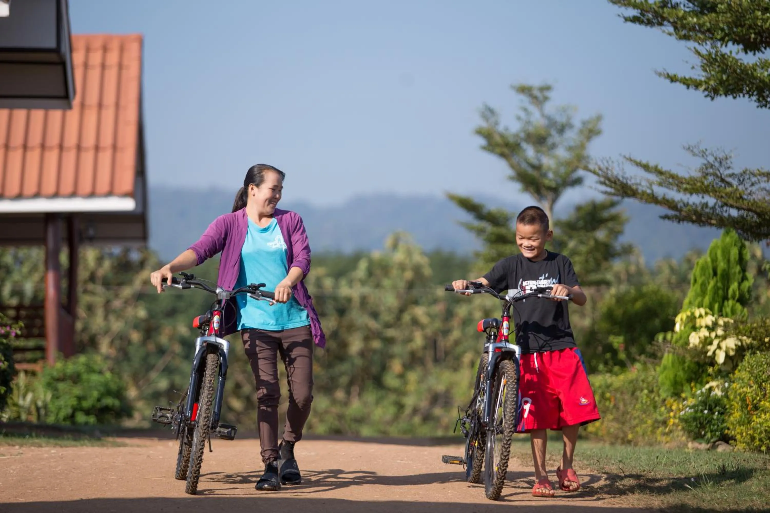 Cycling in Phoomtada Homestay
