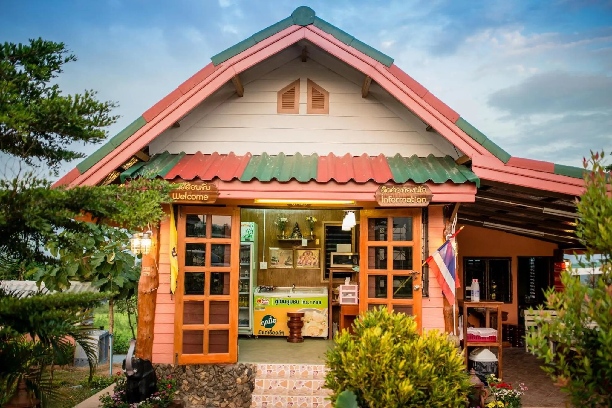 On-site shops in Phoomtada Homestay
