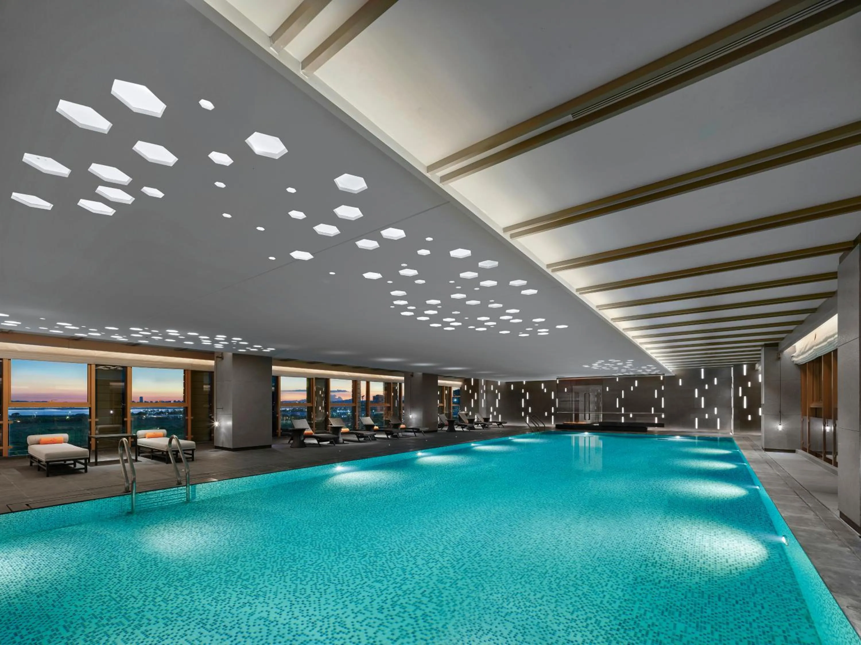 Swimming pool in Angsana Zhuhai Hengqing