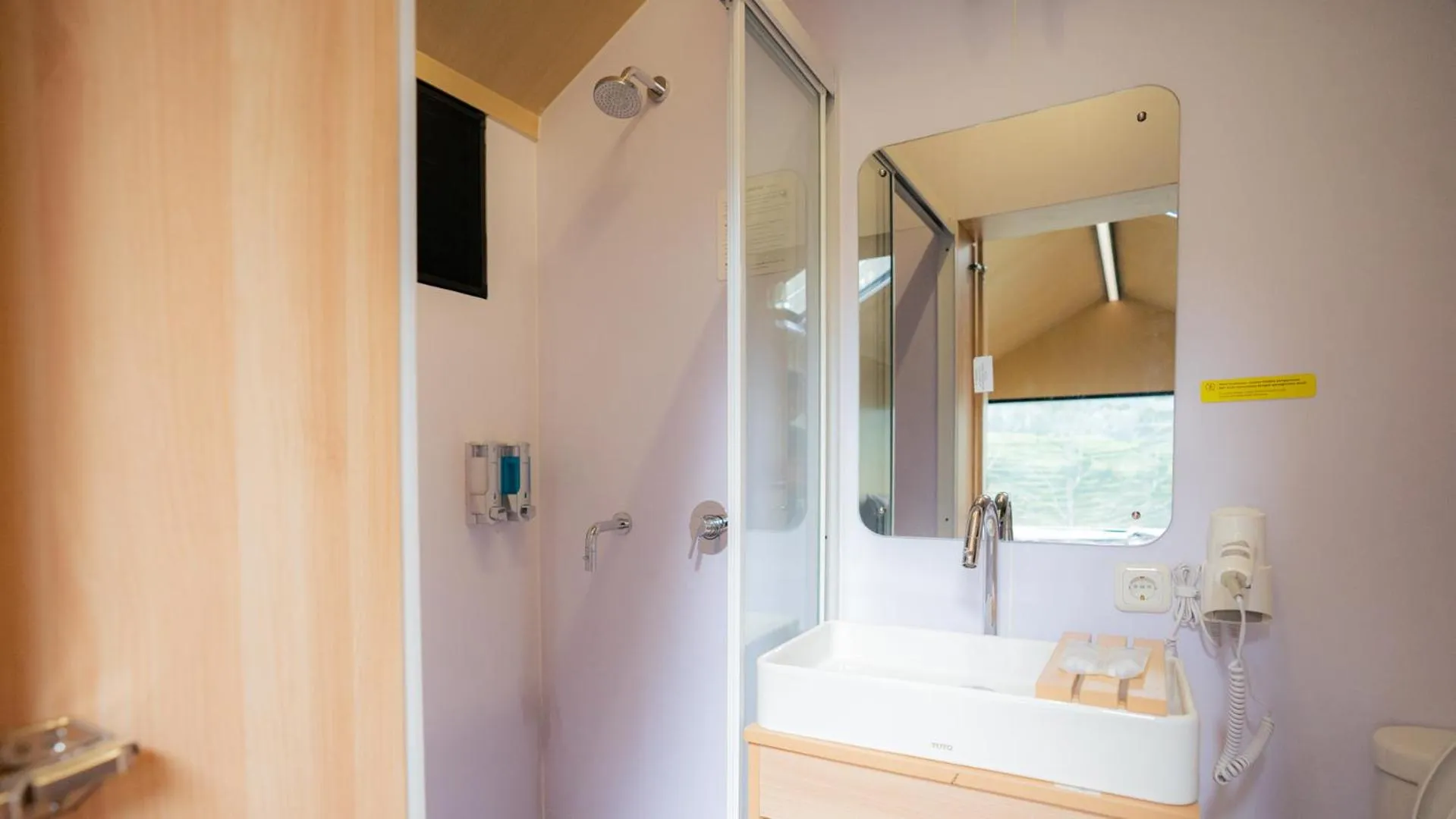 Bobocabin Pangalengan, Bandung