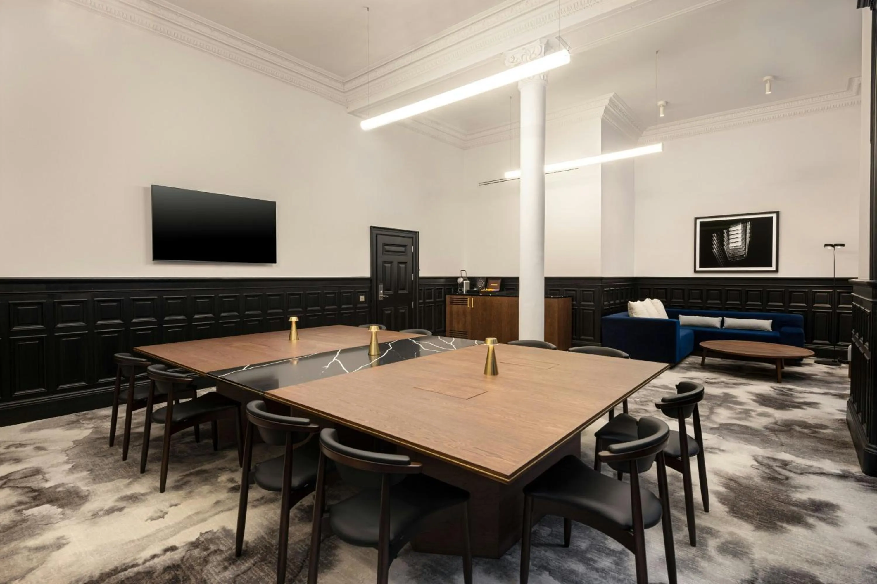 Meeting/conference room in AC Hotel by Marriott Glasgow