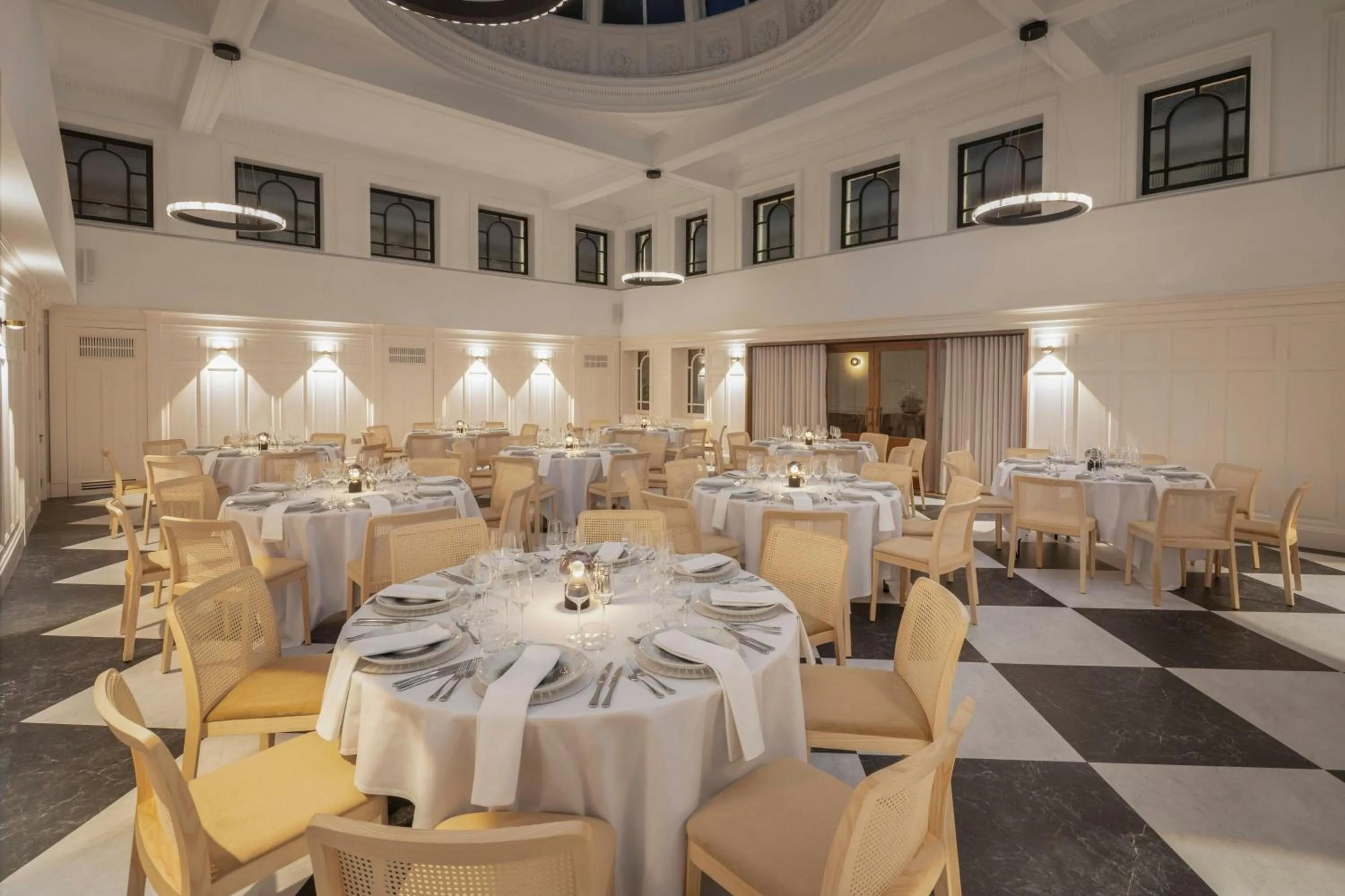 Meeting/conference room in AC Hotel by Marriott Glasgow