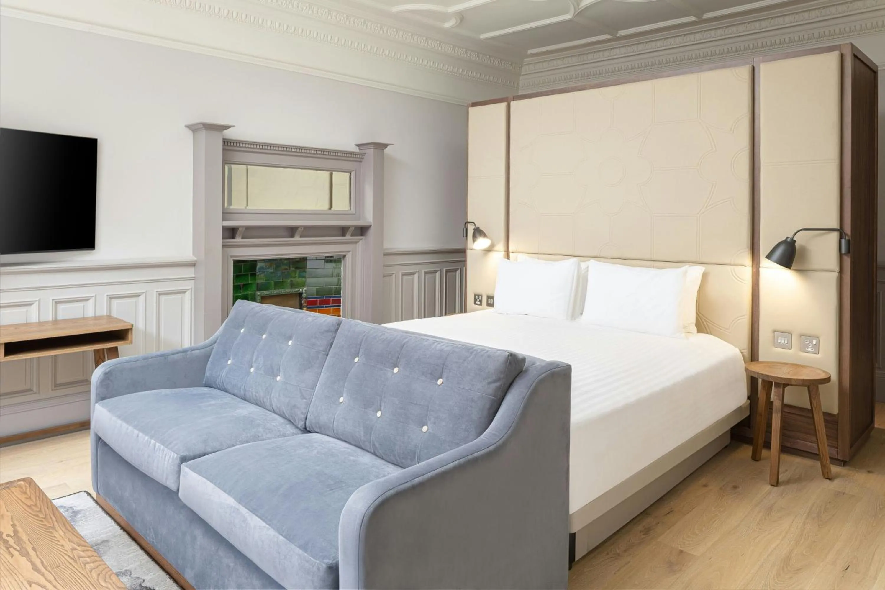 Photo of the whole room, Bed in AC Hotel by Marriott Glasgow