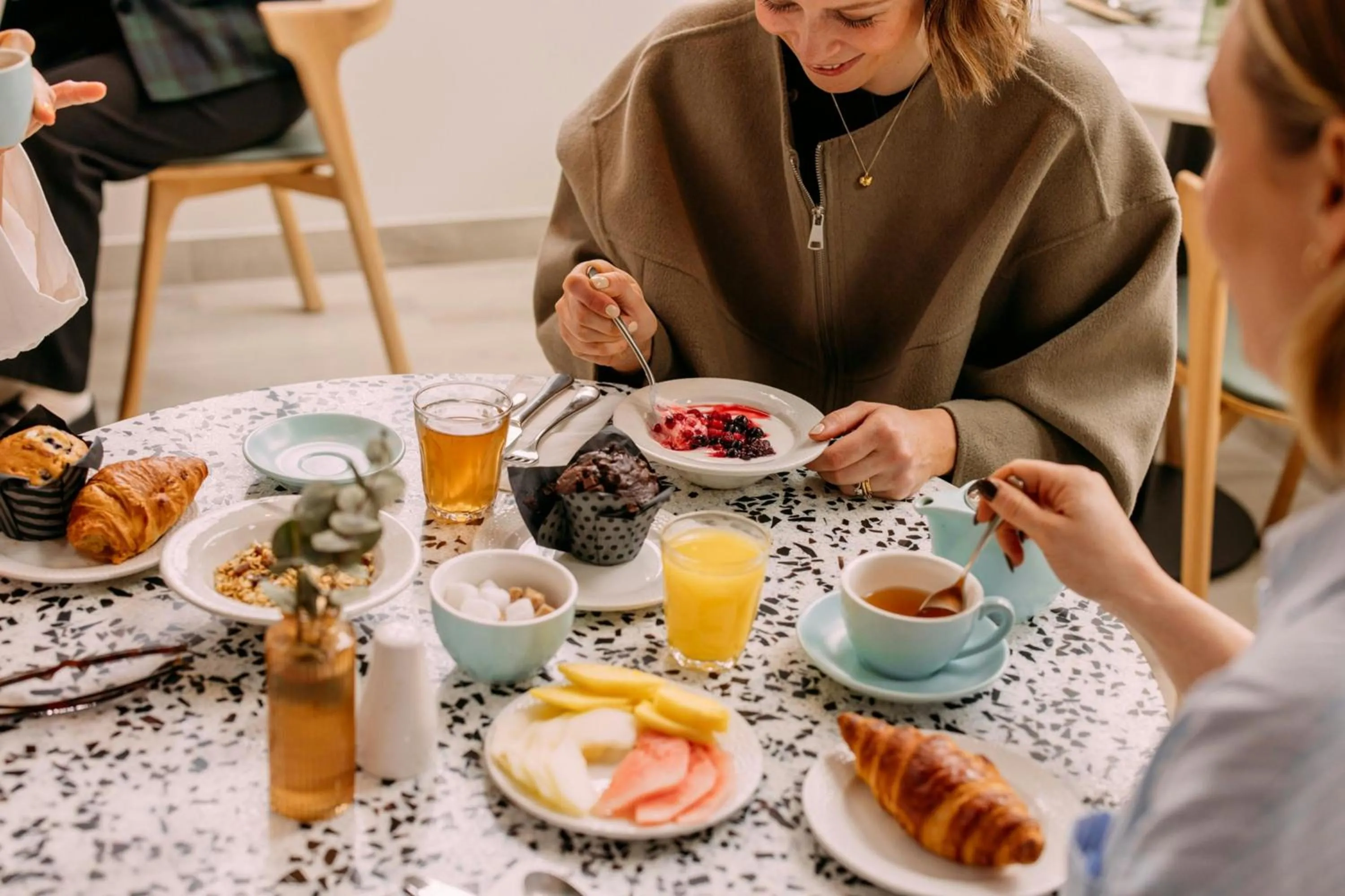 Restaurant/places to eat in AC Hotel by Marriott Glasgow