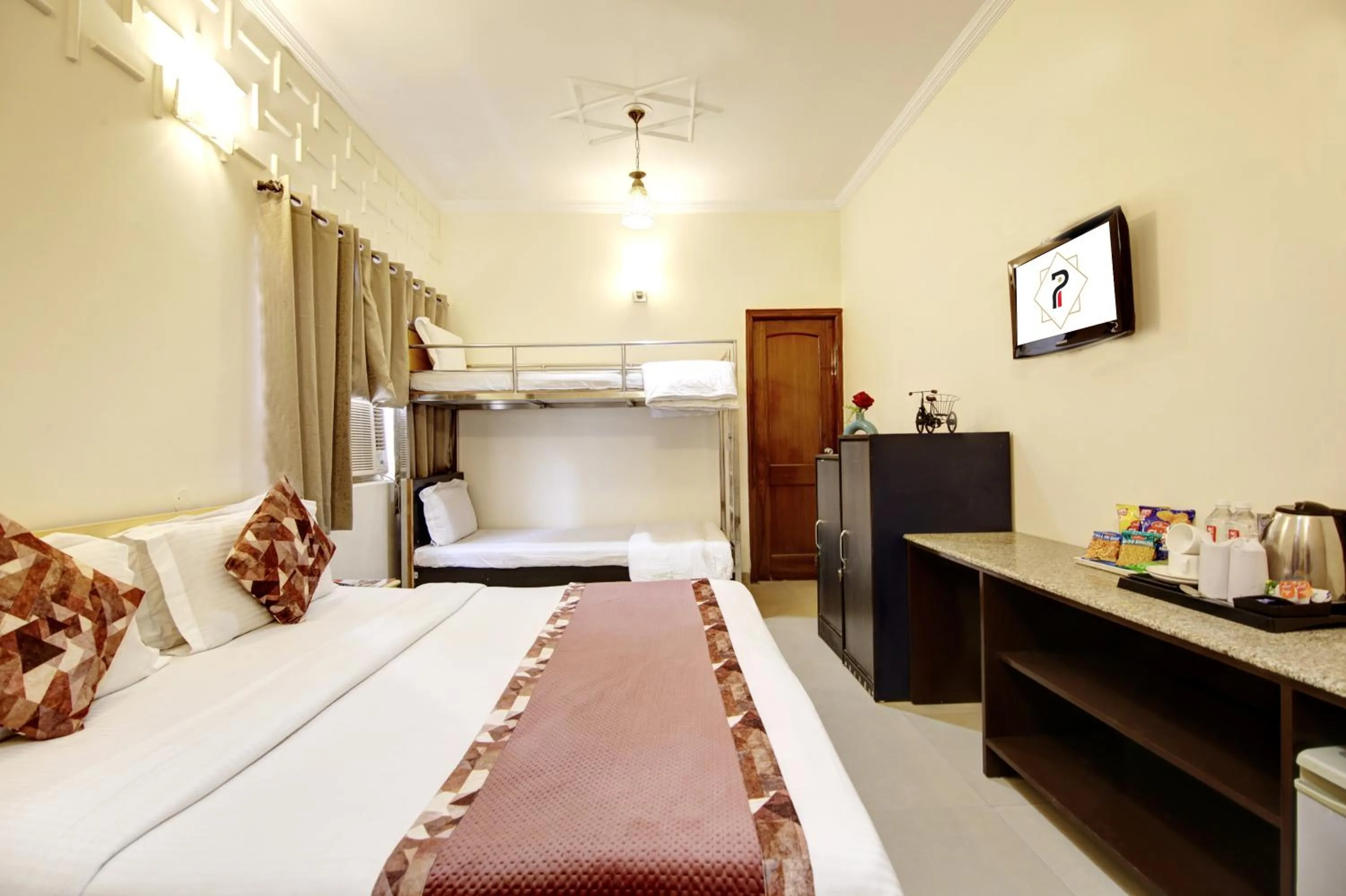 Bed in Persona International Hotel Karol Bagh Delhi