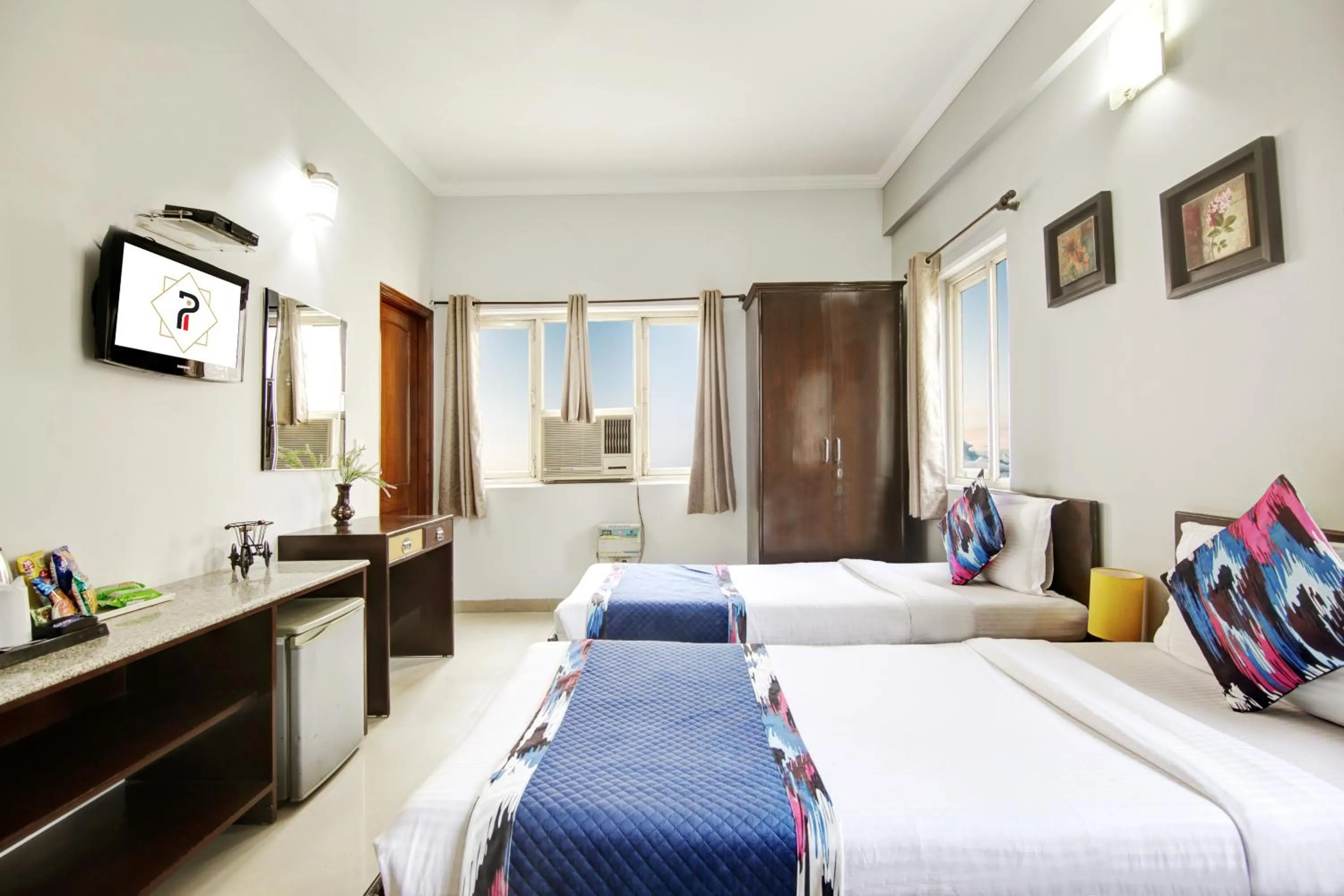 Bed in Persona International Hotel Karol Bagh Delhi