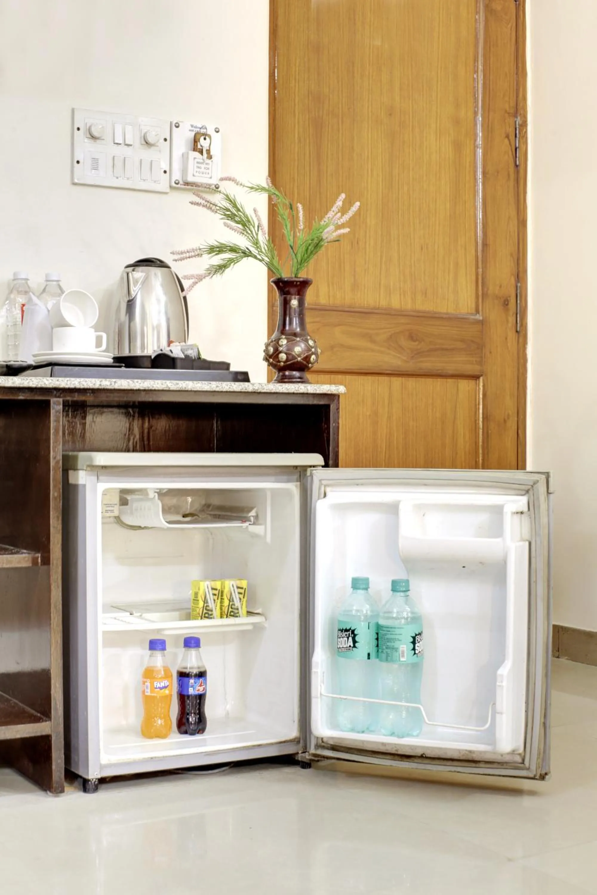 Coffee/tea facilities in Persona International Hotel Karol Bagh Delhi