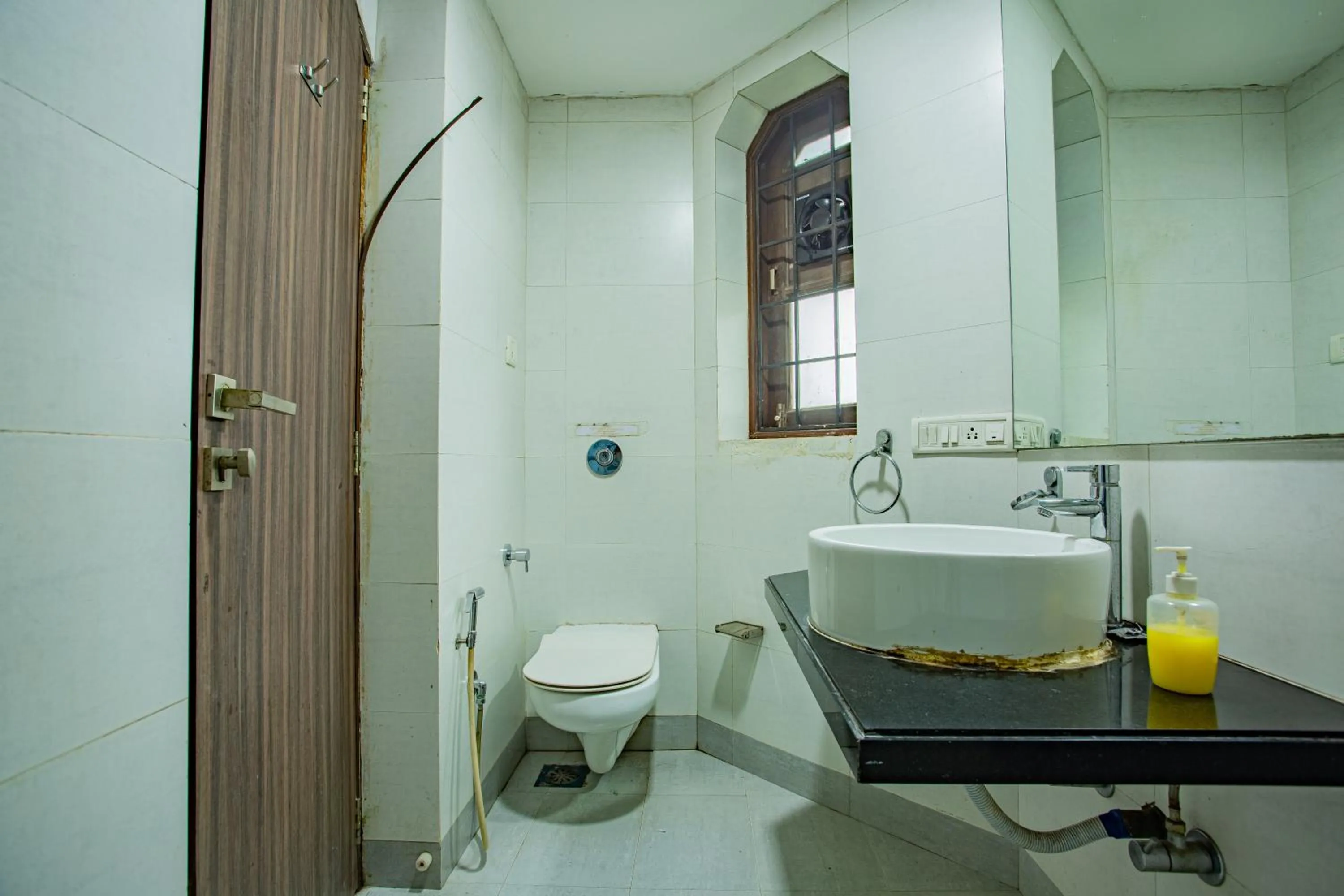 Bathroom in Hilltop suites by 29 bungalow