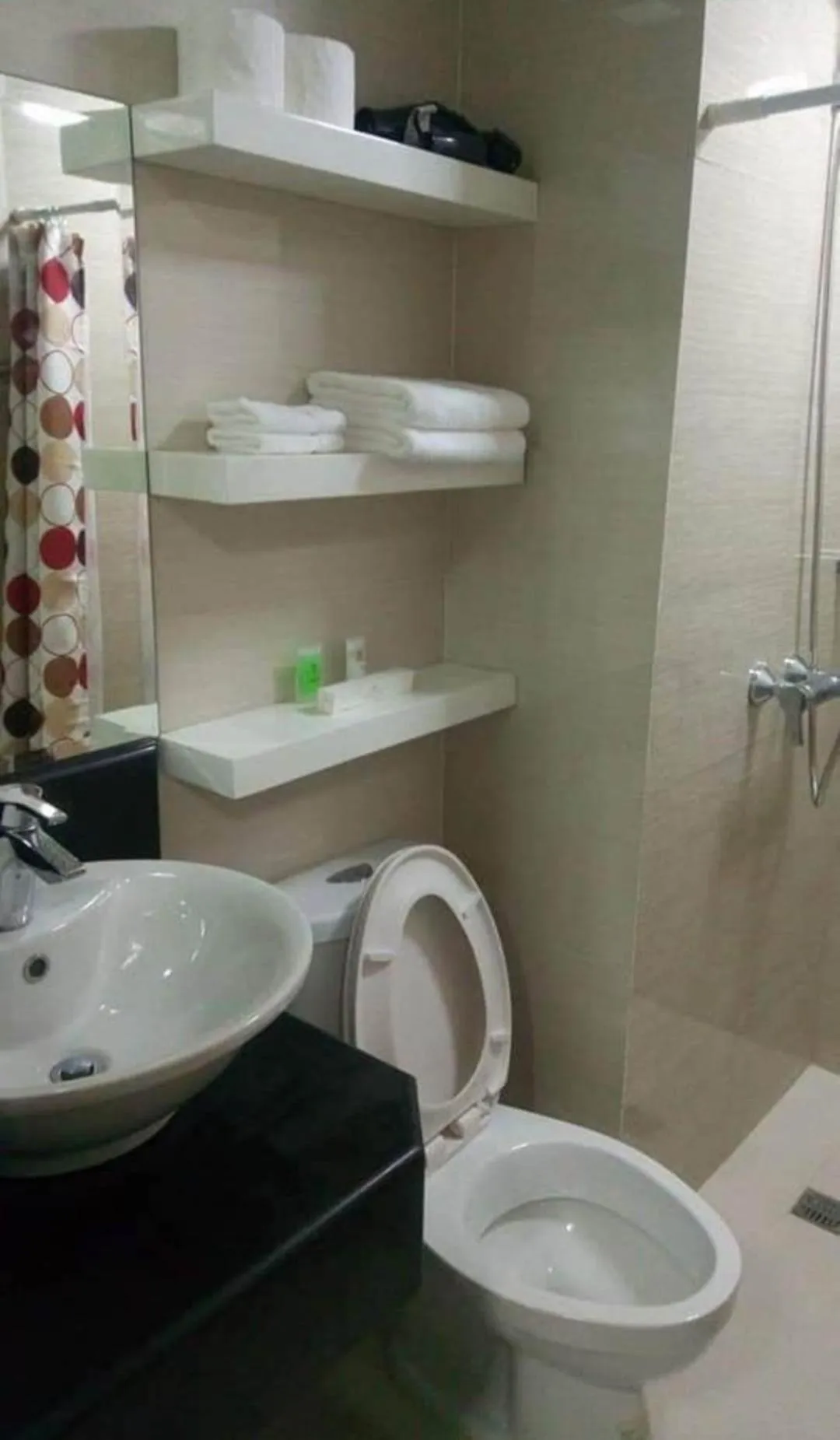 Toilet in Pasay Condotel near NAIA terminal 3 (3 mins walk in)