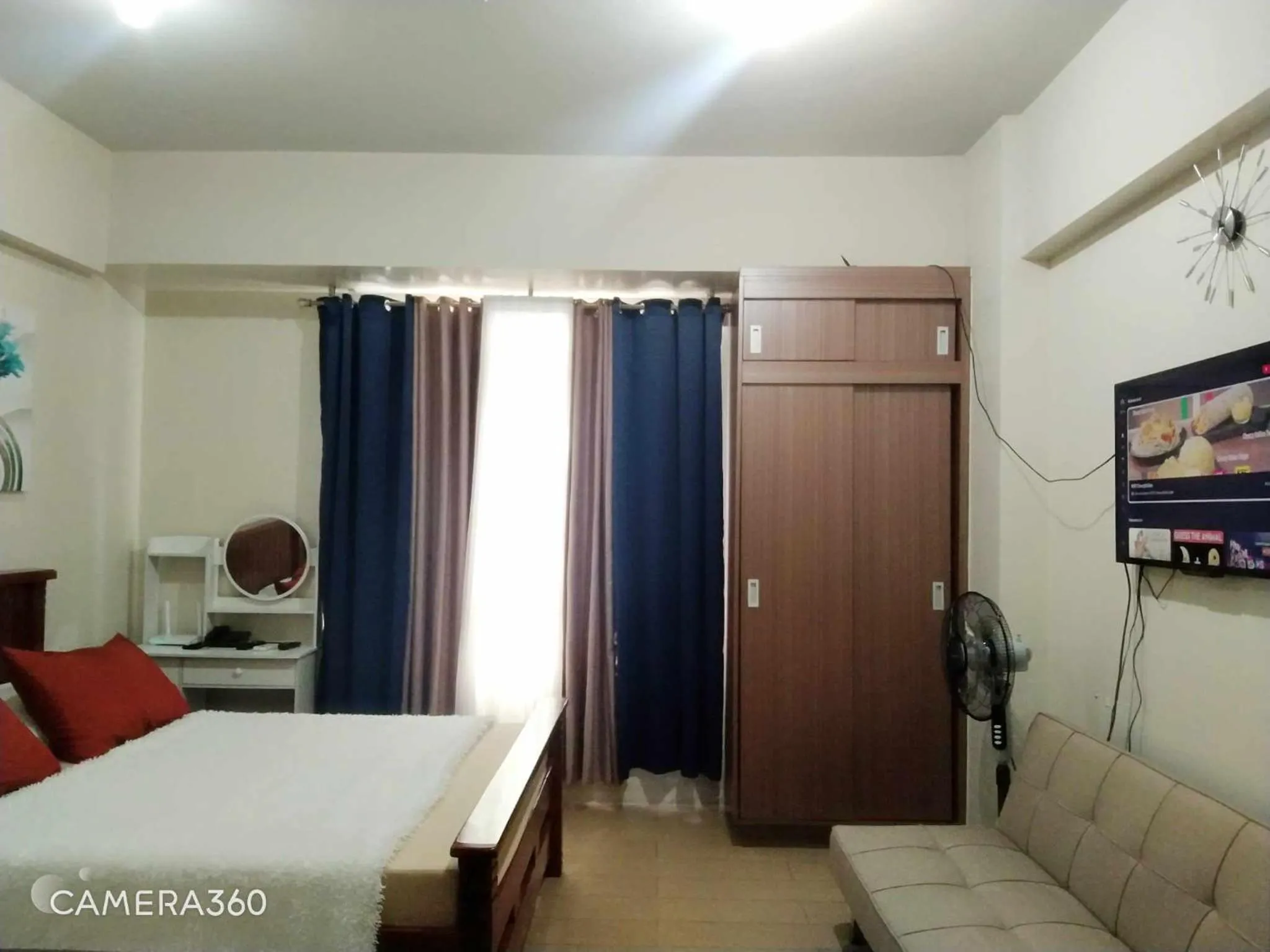 Photo of the whole room, Bed in Pasay Condotel near NAIA terminal 3 (3 mins walk in)