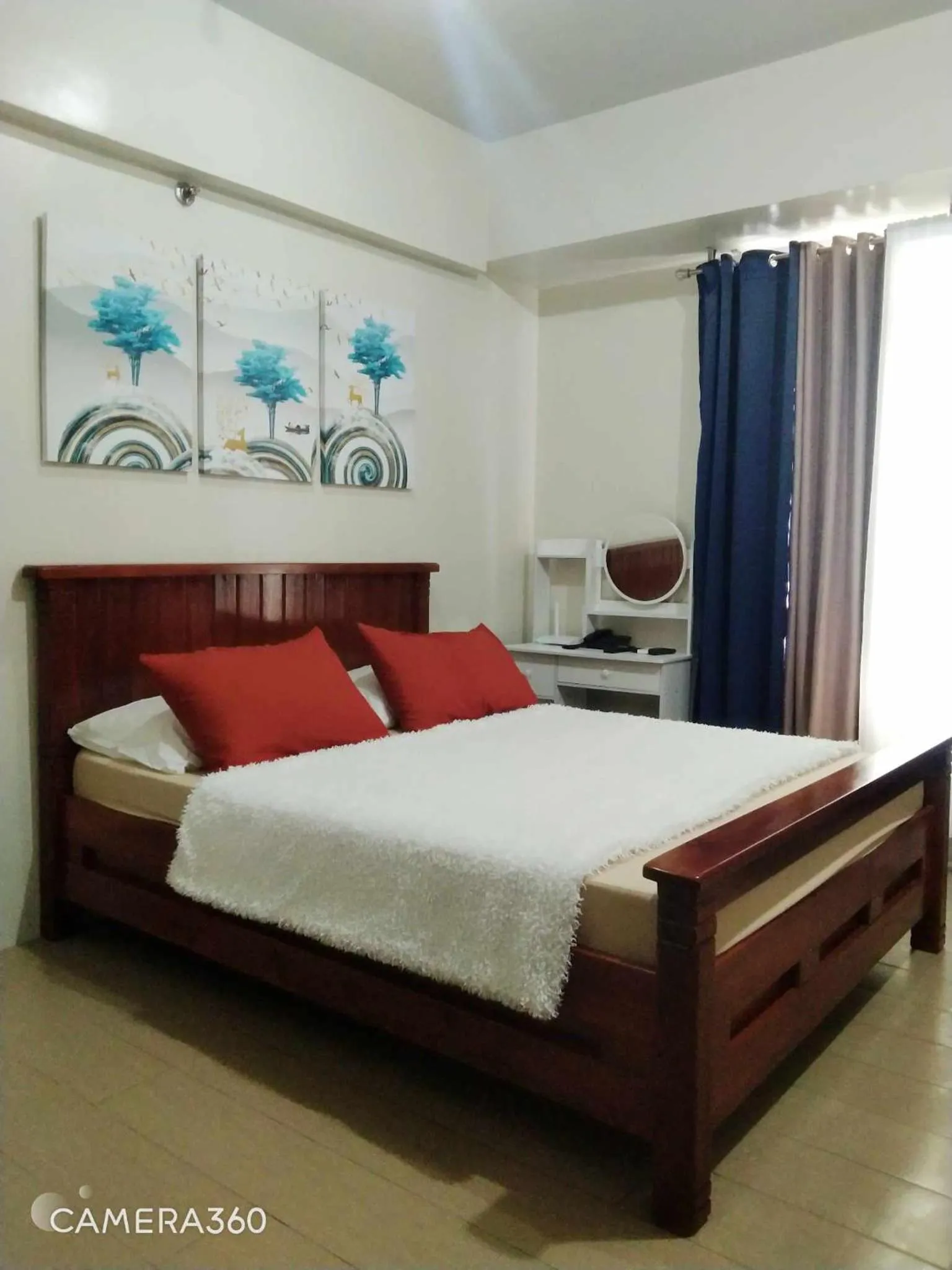 Bed in Pasay Condotel near NAIA terminal 3 (3 mins walk in)